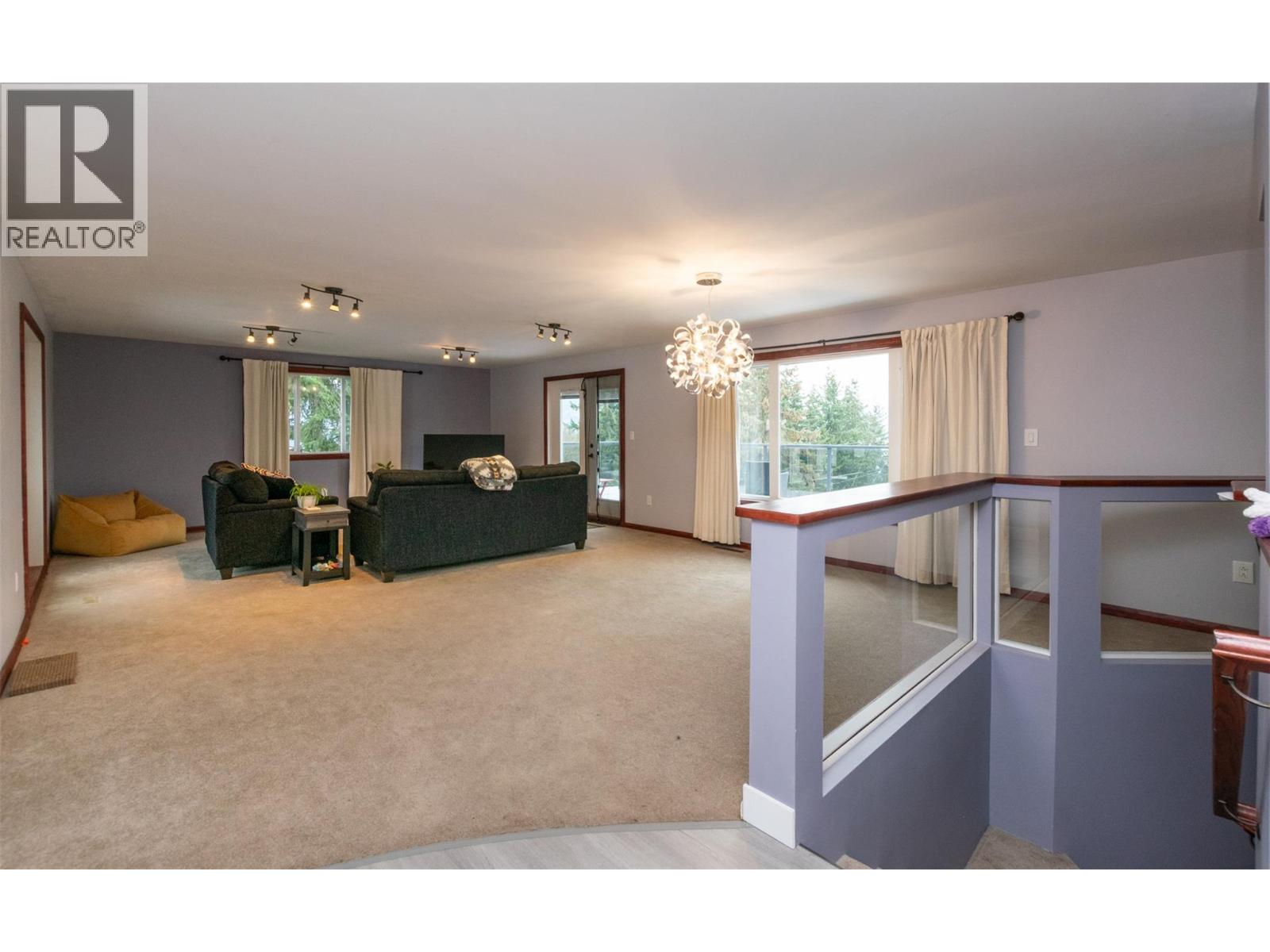 1350 13 Avenue Se, Salmon Arm, British Columbia  V1E 2G7 - Photo 21 - 10377782