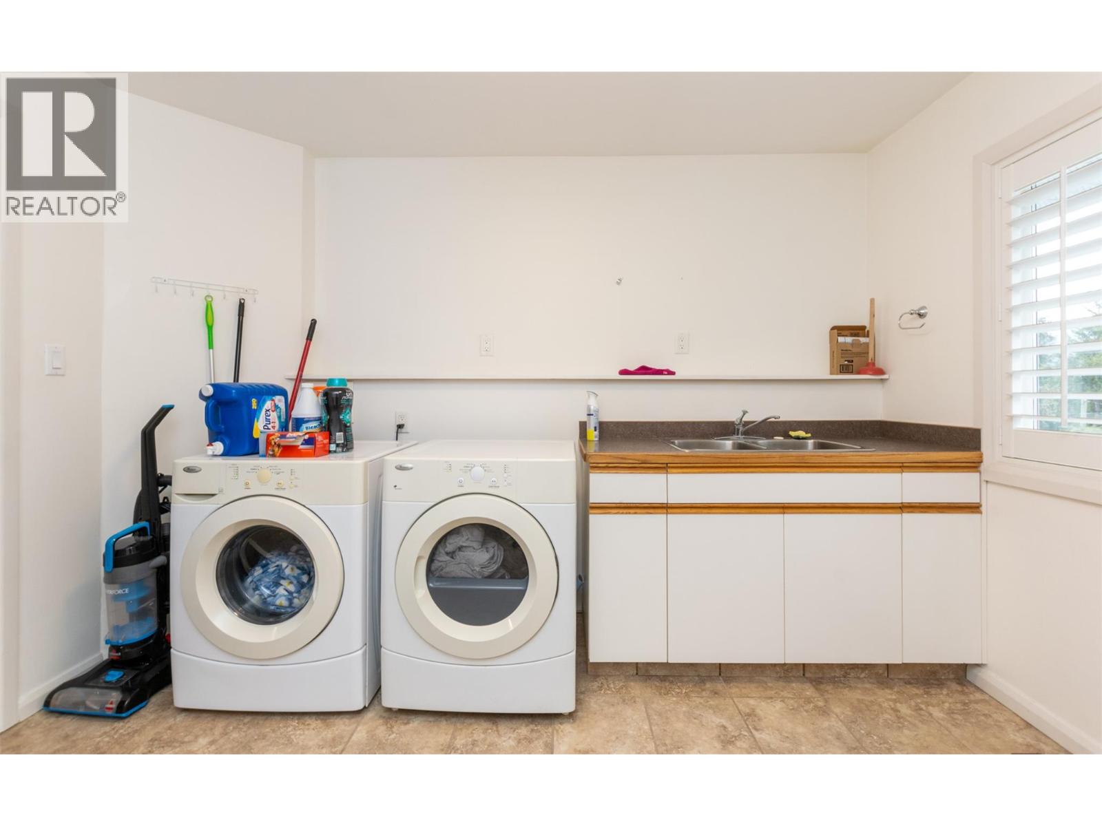 1350 13 Avenue Se, Salmon Arm, British Columbia  V1E 2G7 - Photo 36 - 10377782