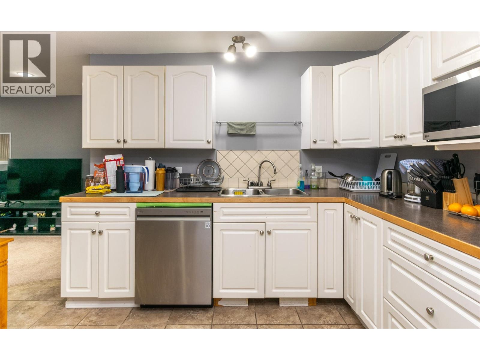 1350 13 Avenue Se, Salmon Arm, British Columbia  V1E 2G7 - Photo 44 - 10377782