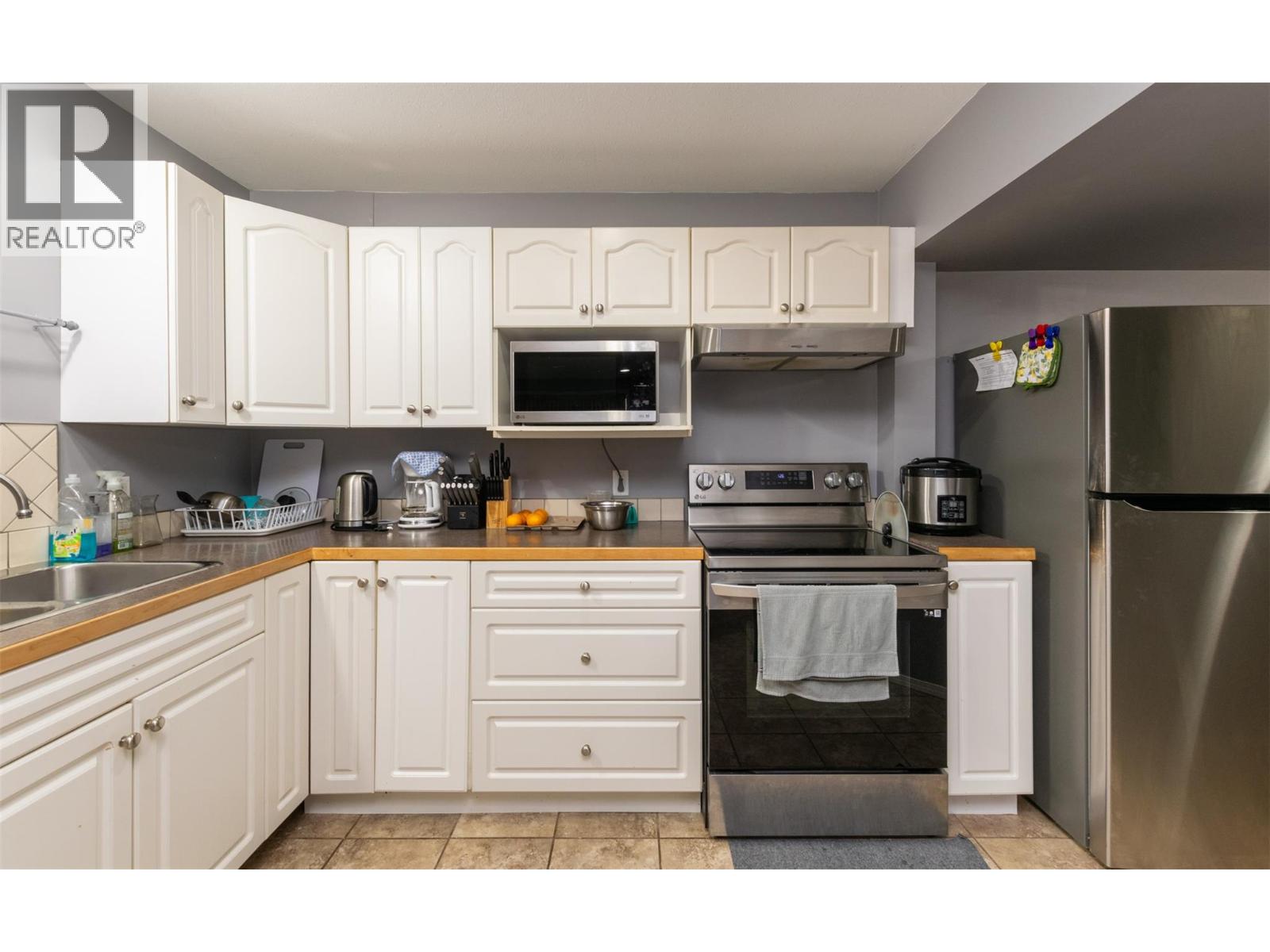 1350 13 Avenue Se, Salmon Arm, British Columbia  V1E 2G7 - Photo 45 - 10377782