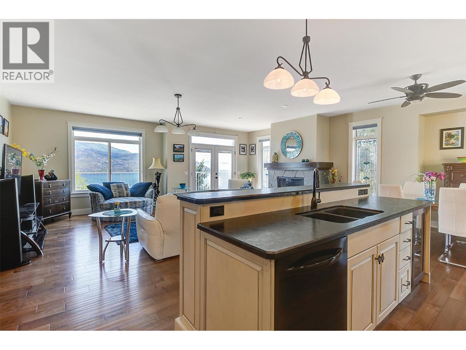 6148 Lipsett Avenue, Peachland, British Columbia  V0H 1X7 - Photo 23 - 10377250