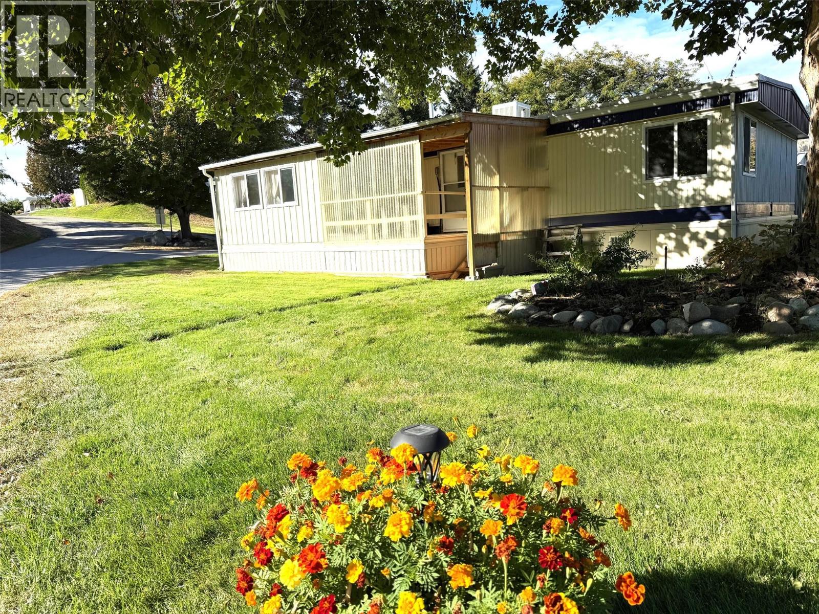 8712 Steuart Street Unit# 56, Summerland, British Columbia  V0H 1Z1 - Photo 3 - 10381568