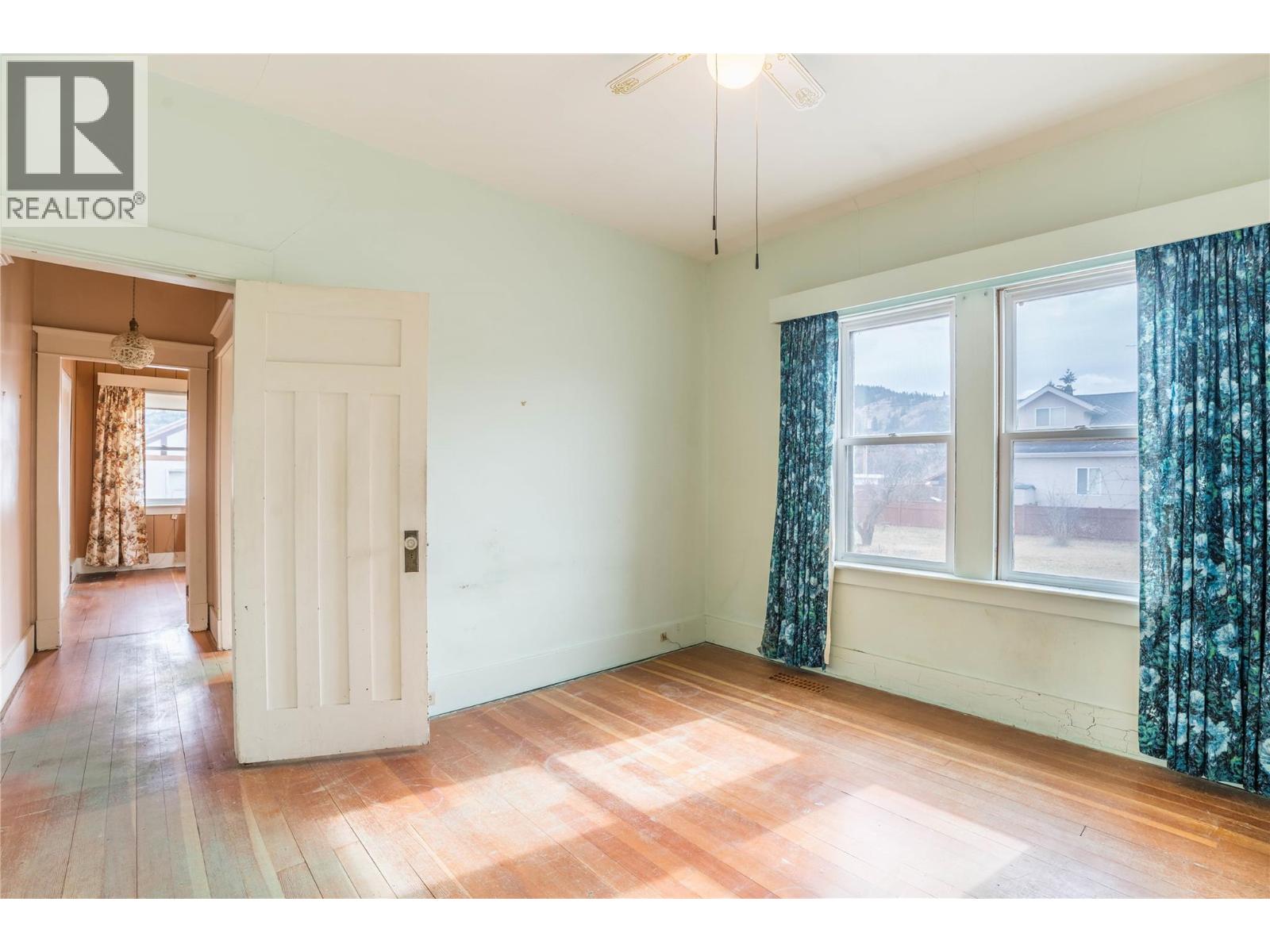 14207 Victoria Road N, Summerland, British Columbia  V0H 1Z0 - Photo 16 - 10381440