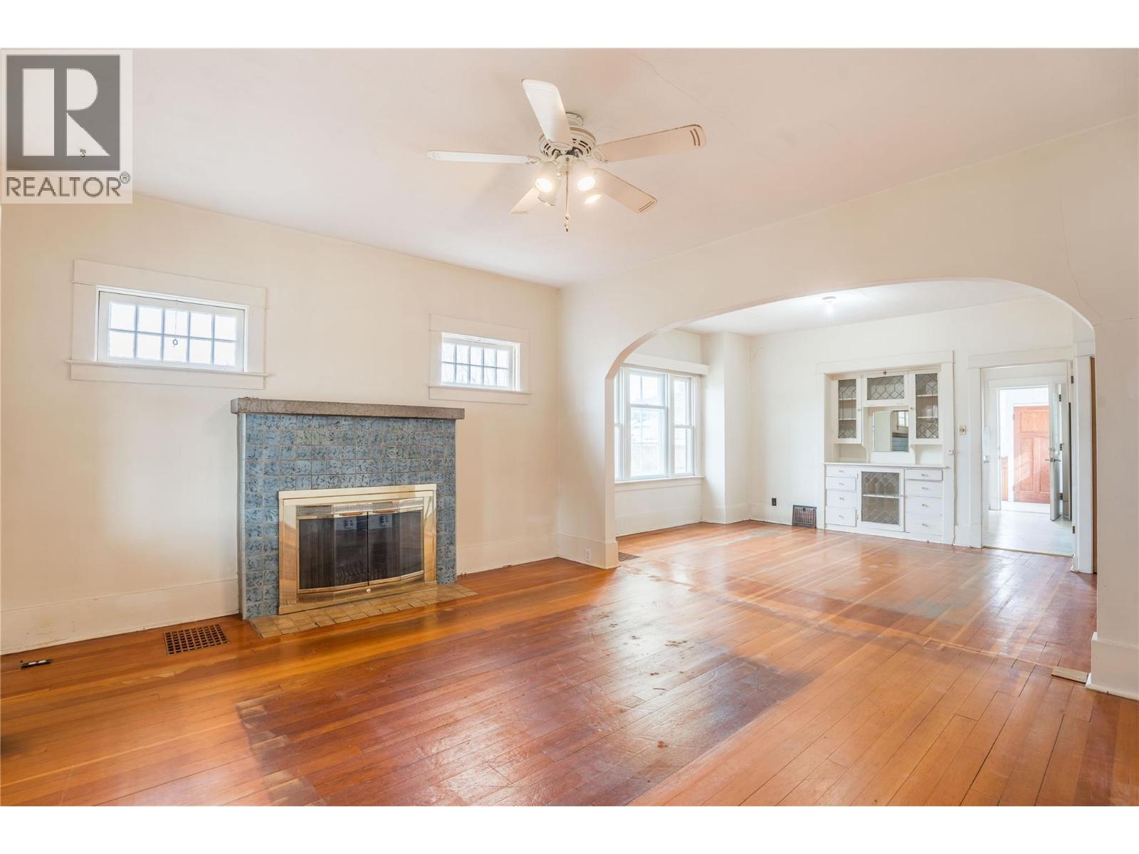 14207 Victoria Road N, Summerland, British Columbia  V0H 1Z0 - Photo 3 - 10381440