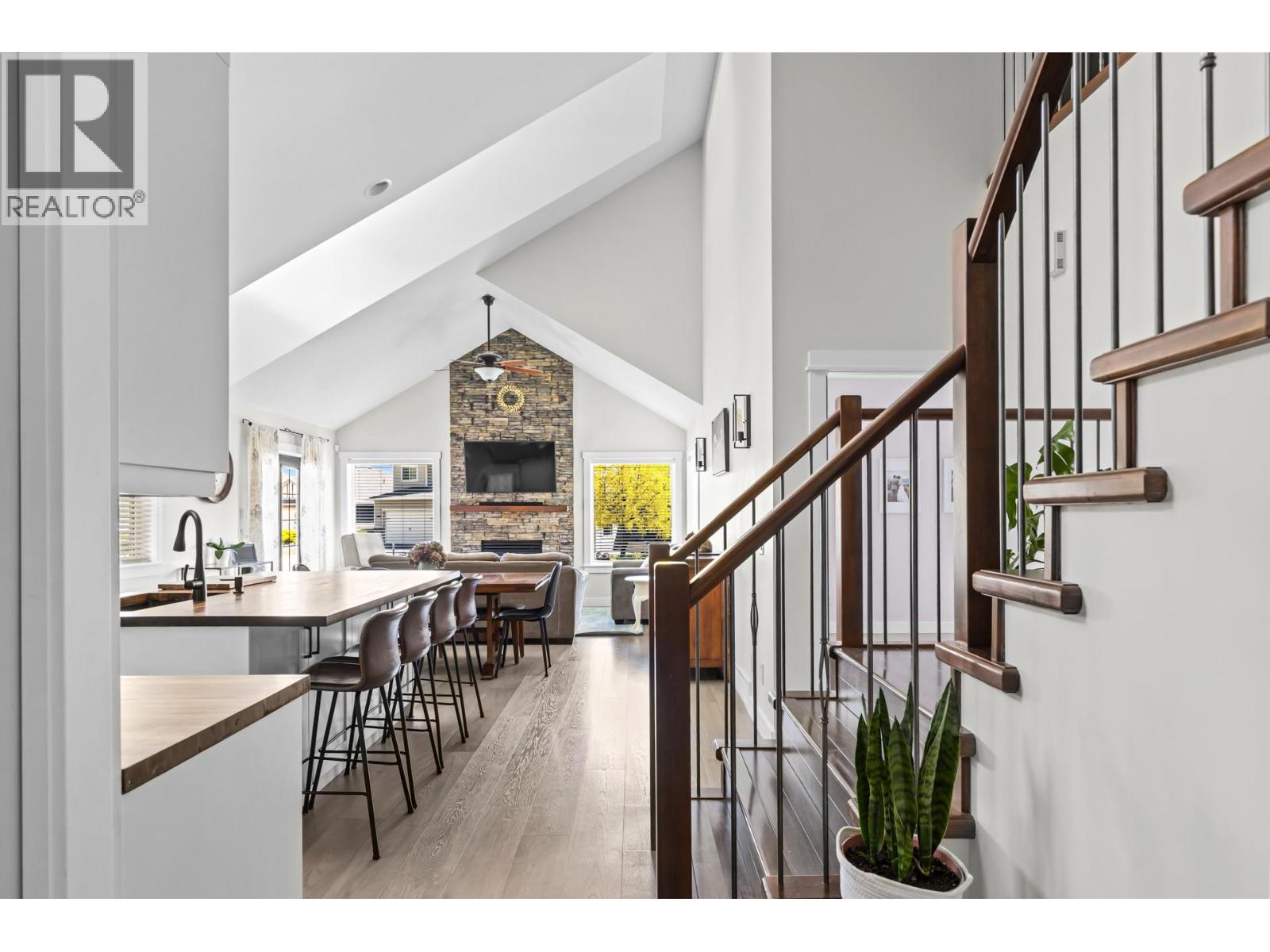 2079 Shelby Crescent, West Kelowna, British Columbia  V4T 3B2 - Photo 10 - 10381421