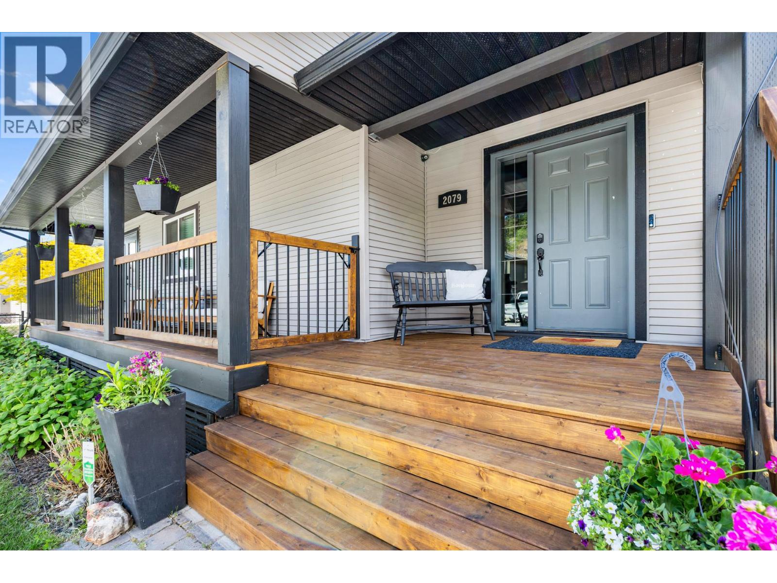 2079 Shelby Crescent, West Kelowna, British Columbia  V4T 3B2 - Photo 3 - 10381421