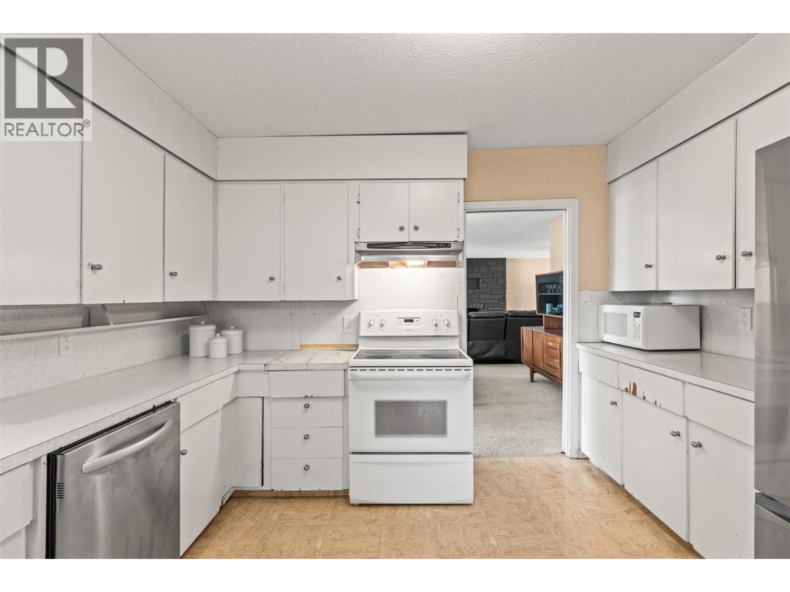 8997 Peters Road, Vernon, British Columbia  V1H 1K1 - Photo 62 - 10381378