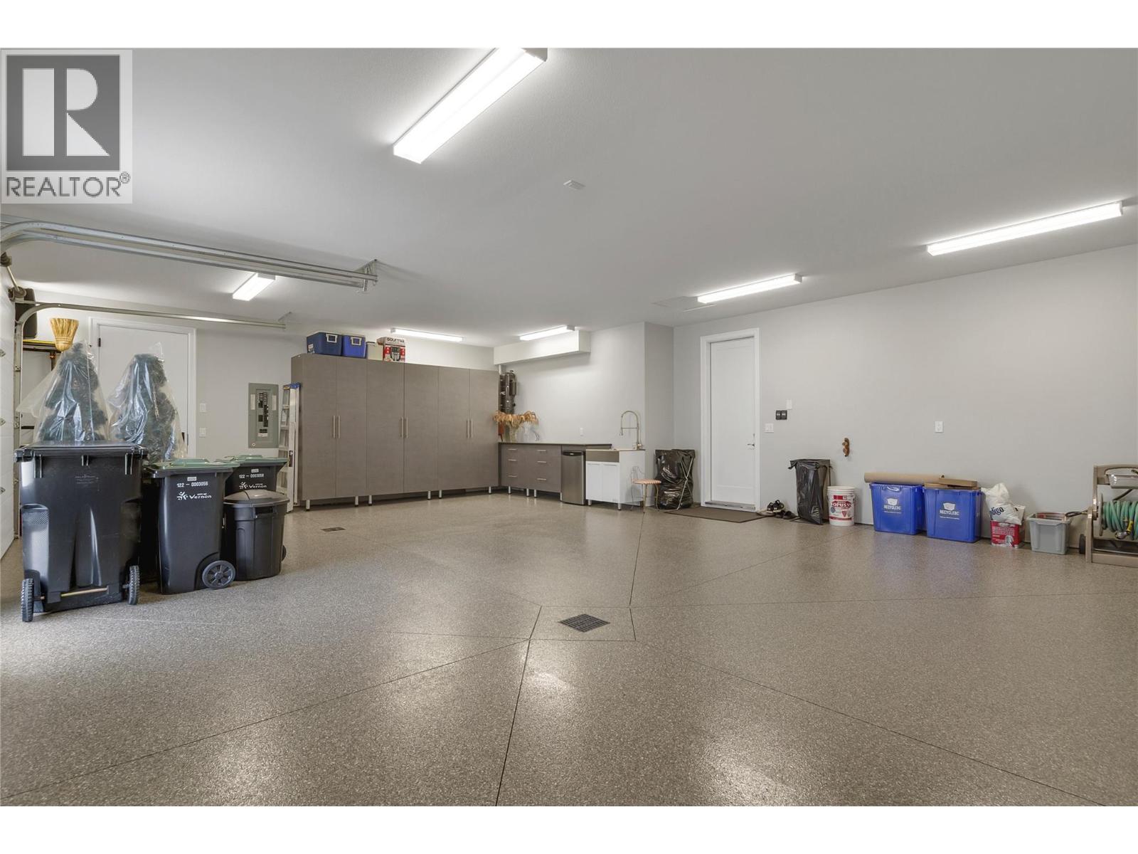 7091 Jasper Drive, Vernon, British Columbia  V1H 2J3 - Photo 44 - 10381029