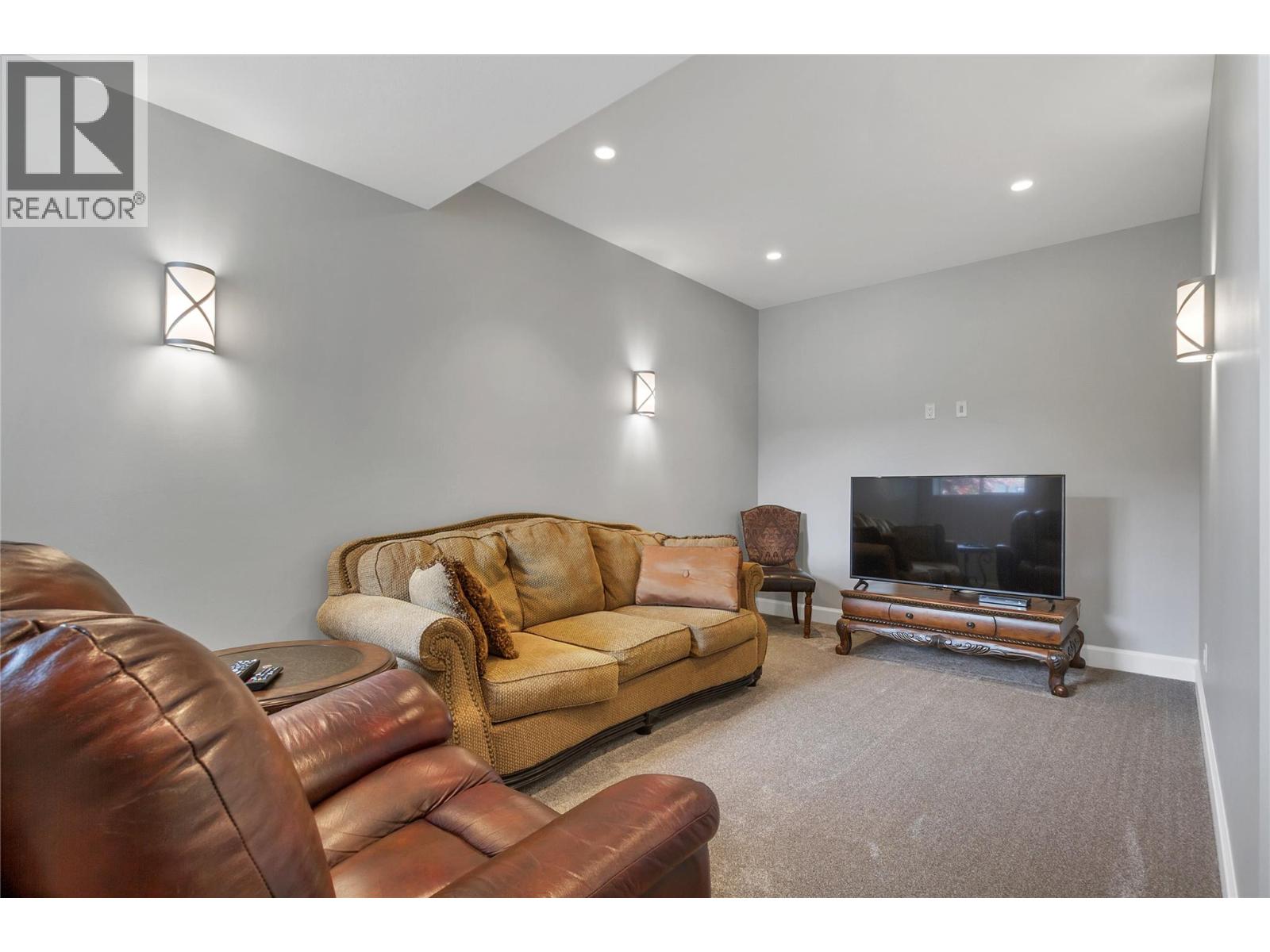 7091 Jasper Drive, Vernon, British Columbia  V1H 2J3 - Photo 56 - 10381029