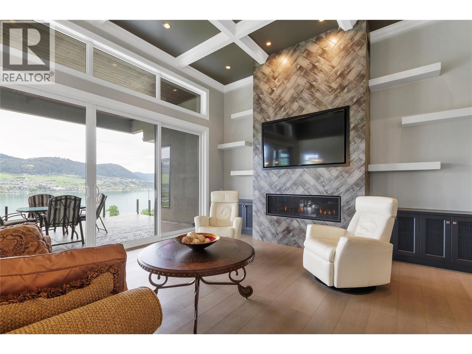 7091 Jasper Drive, Vernon, British Columbia  V1H 2J3 - Photo 7 - 10381029