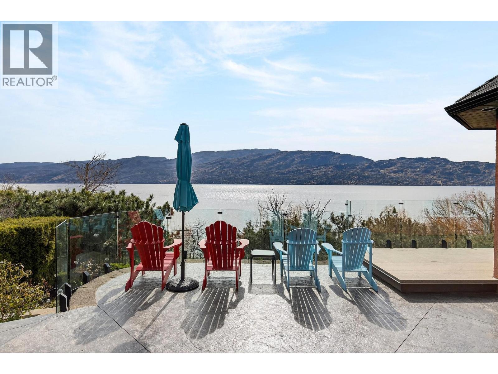 5312 Fulton Place, Peachland, British Columbia  V0H 1X1 - Photo 3 - 10380993