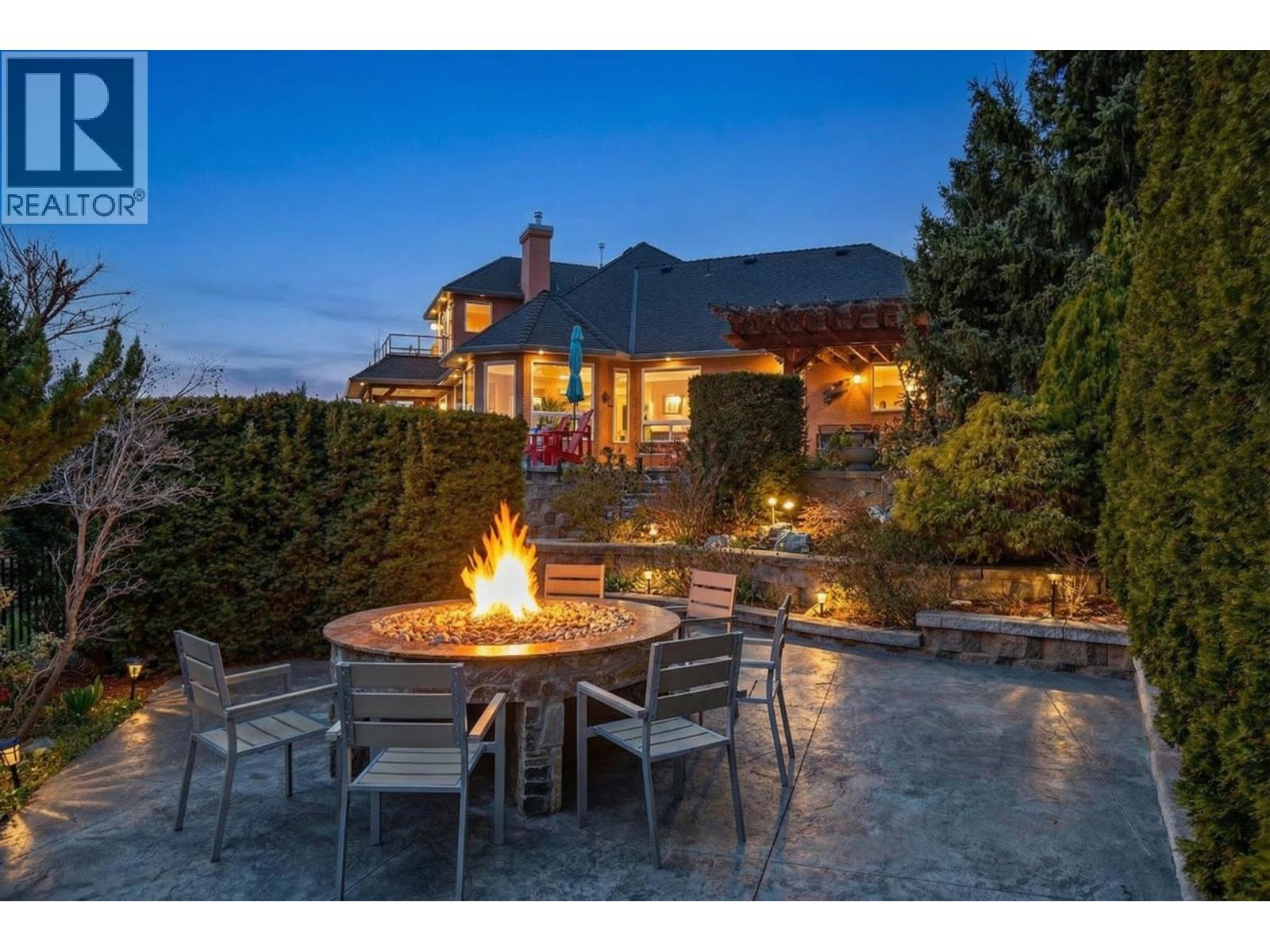 5312 Fulton Place, Peachland, British Columbia  V0H 1X1 - Photo 4 - 10380993