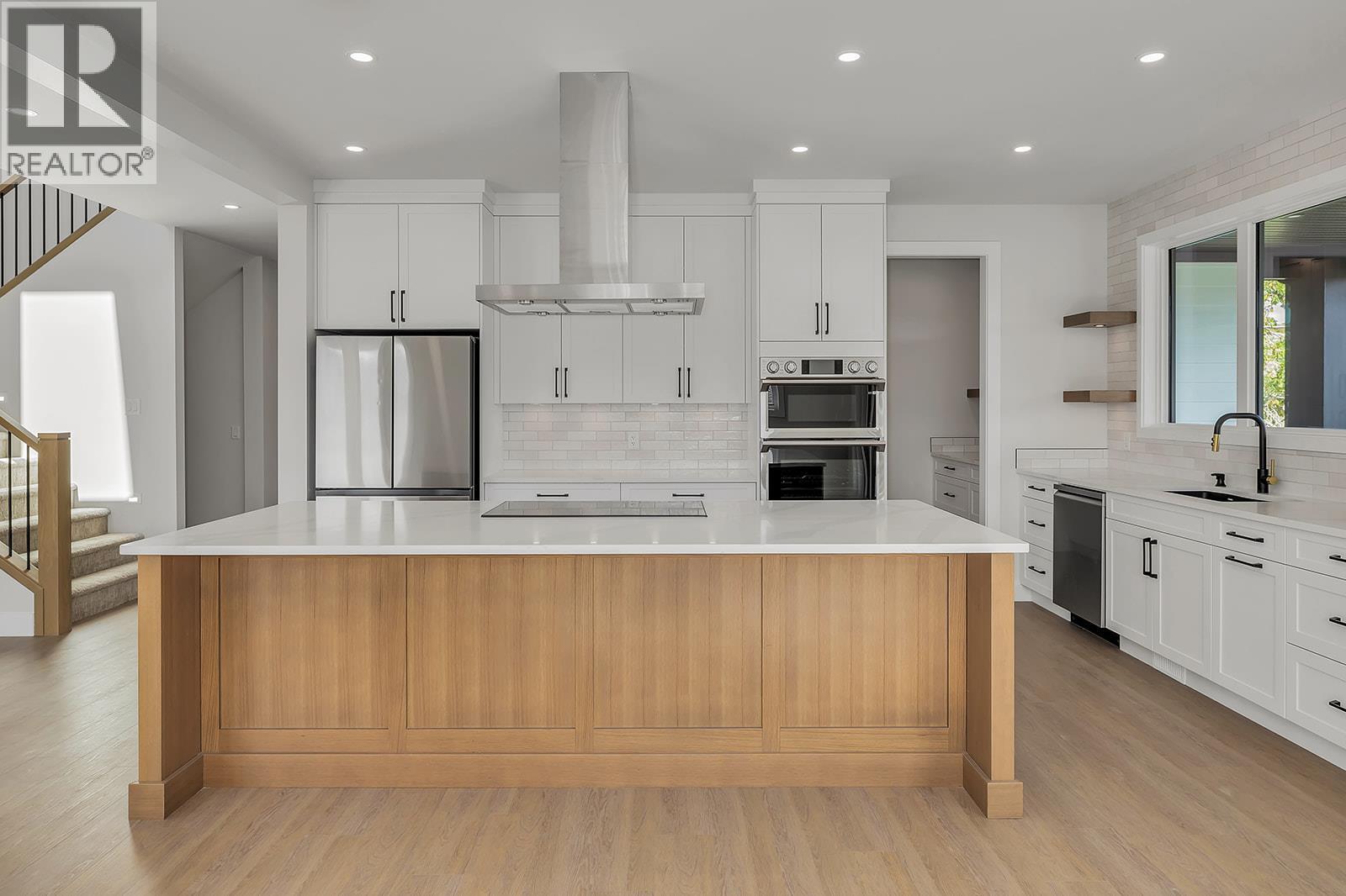 1054 Oak Barrel Place, West Kelowna, British Columbia  V1Z 0A6 - Photo 11 - 10381598