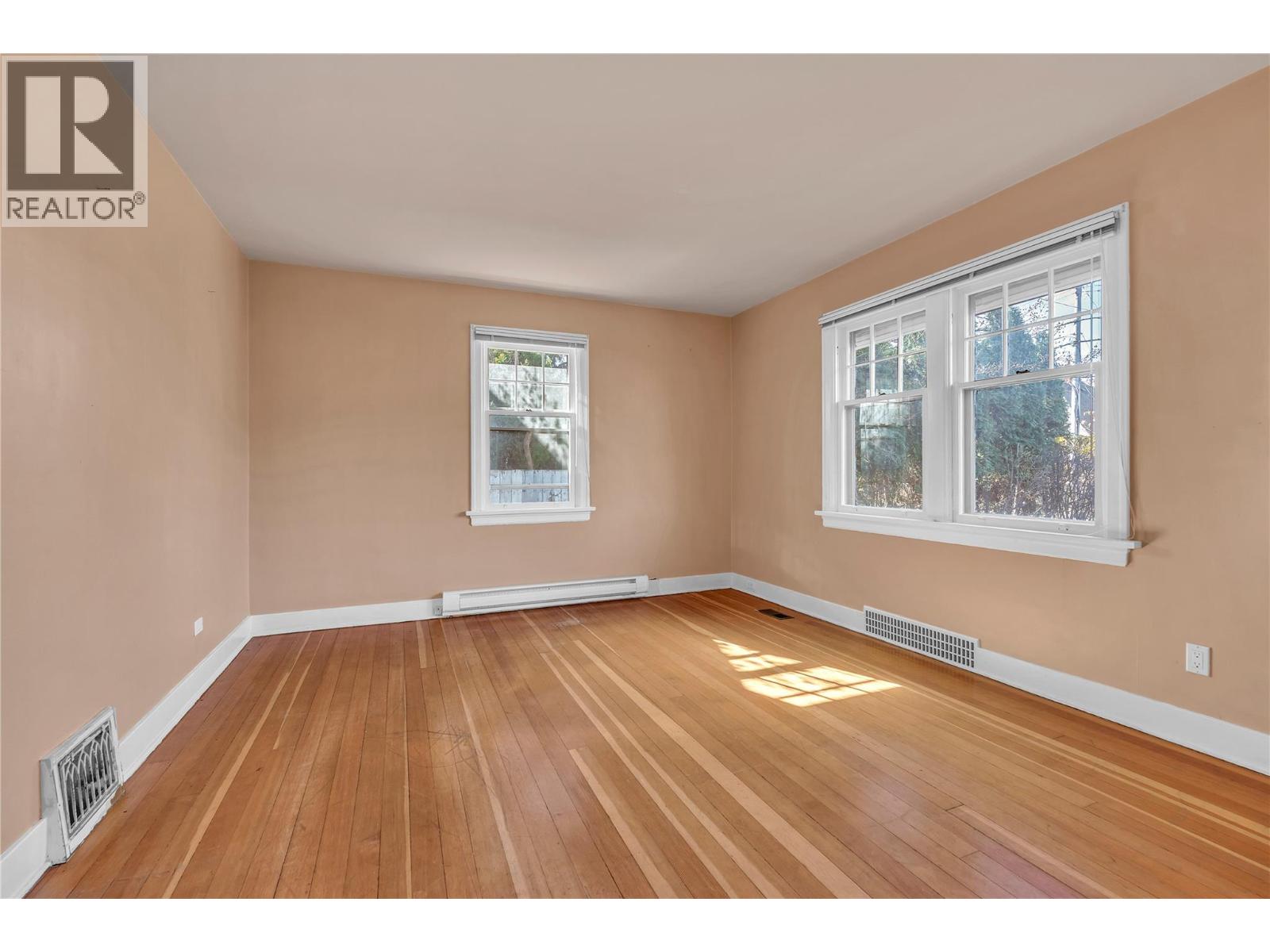 702 Winnipeg Street, Penticton, British Columbia  V2A 5N3 - Photo 14 - 10381554