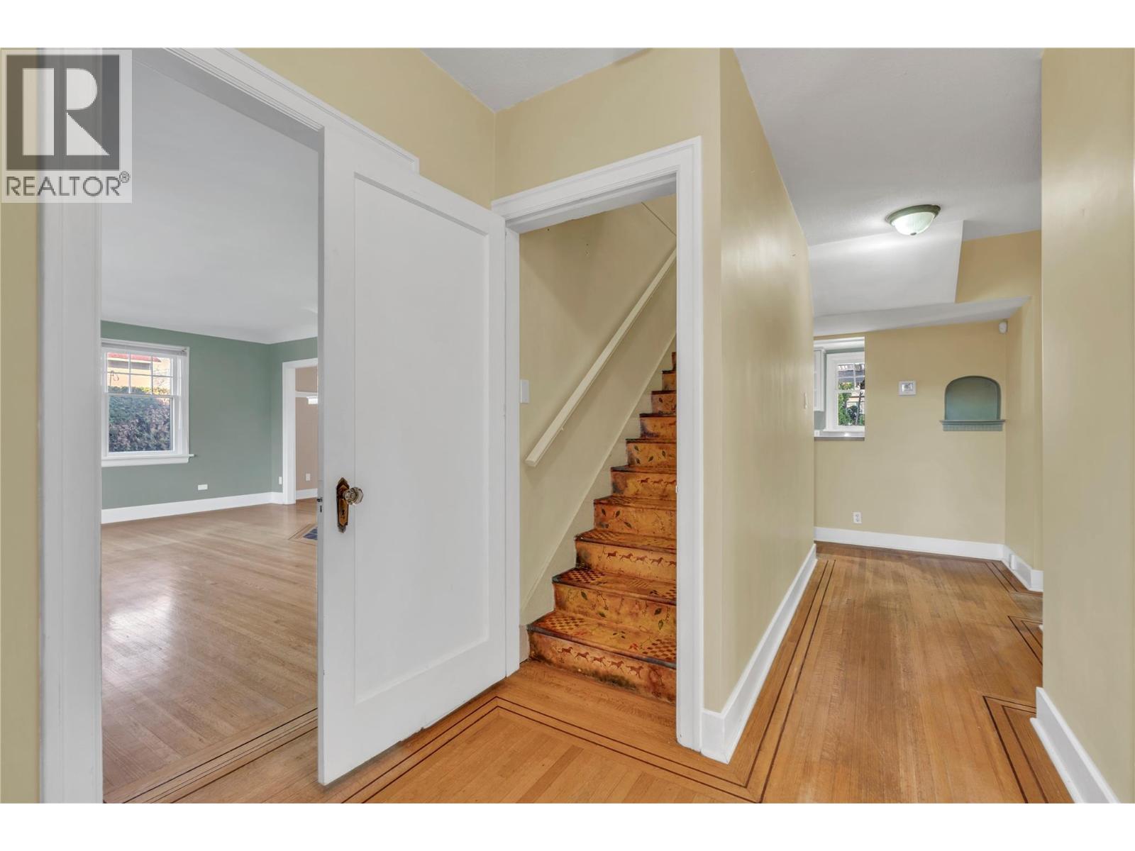 702 Winnipeg Street, Penticton, British Columbia  V2A 5N3 - Photo 17 - 10381554