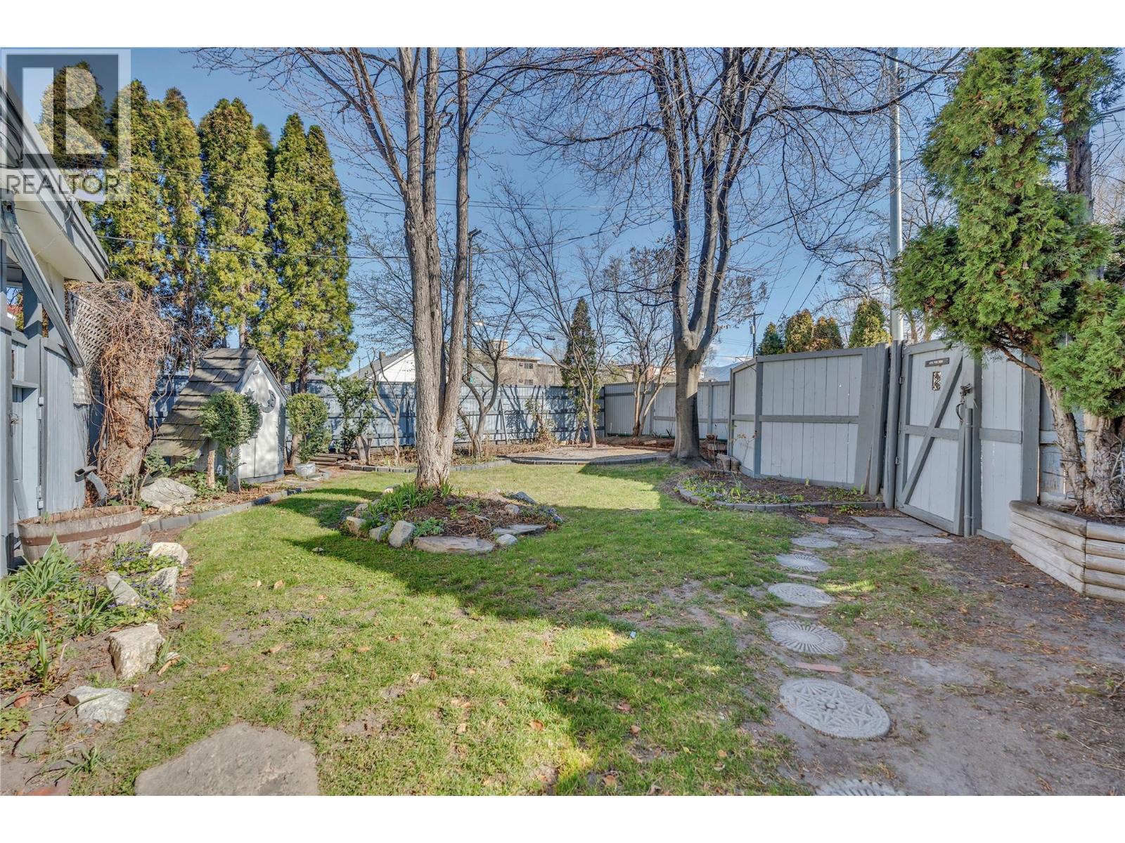 702 Winnipeg Street, Penticton, British Columbia  V2A 5N3 - Photo 29 - 10381554