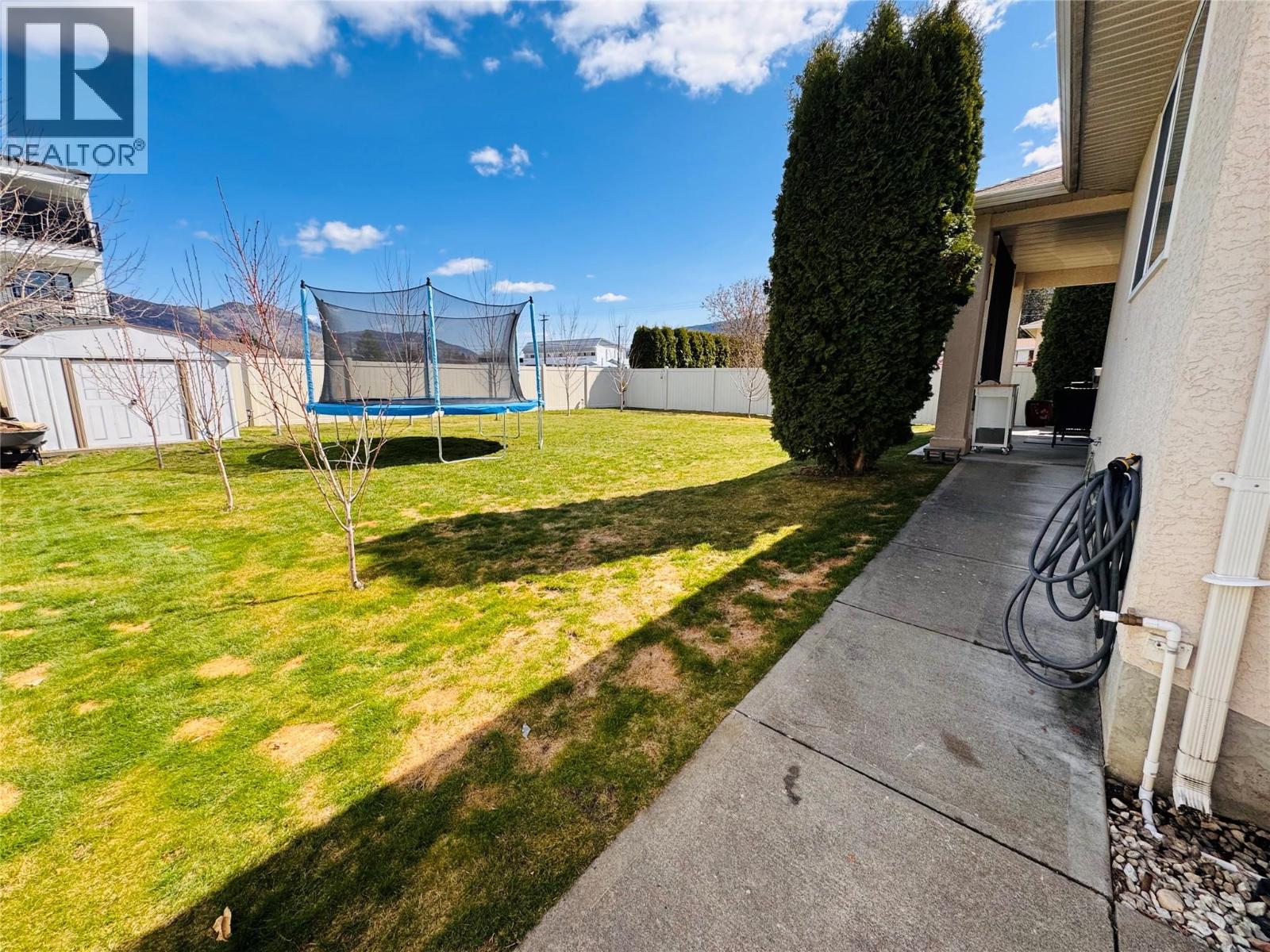 2130 Brycen Place, Grand Forks, British Columbia  V0H 1H0 - Photo 3 - 10381417