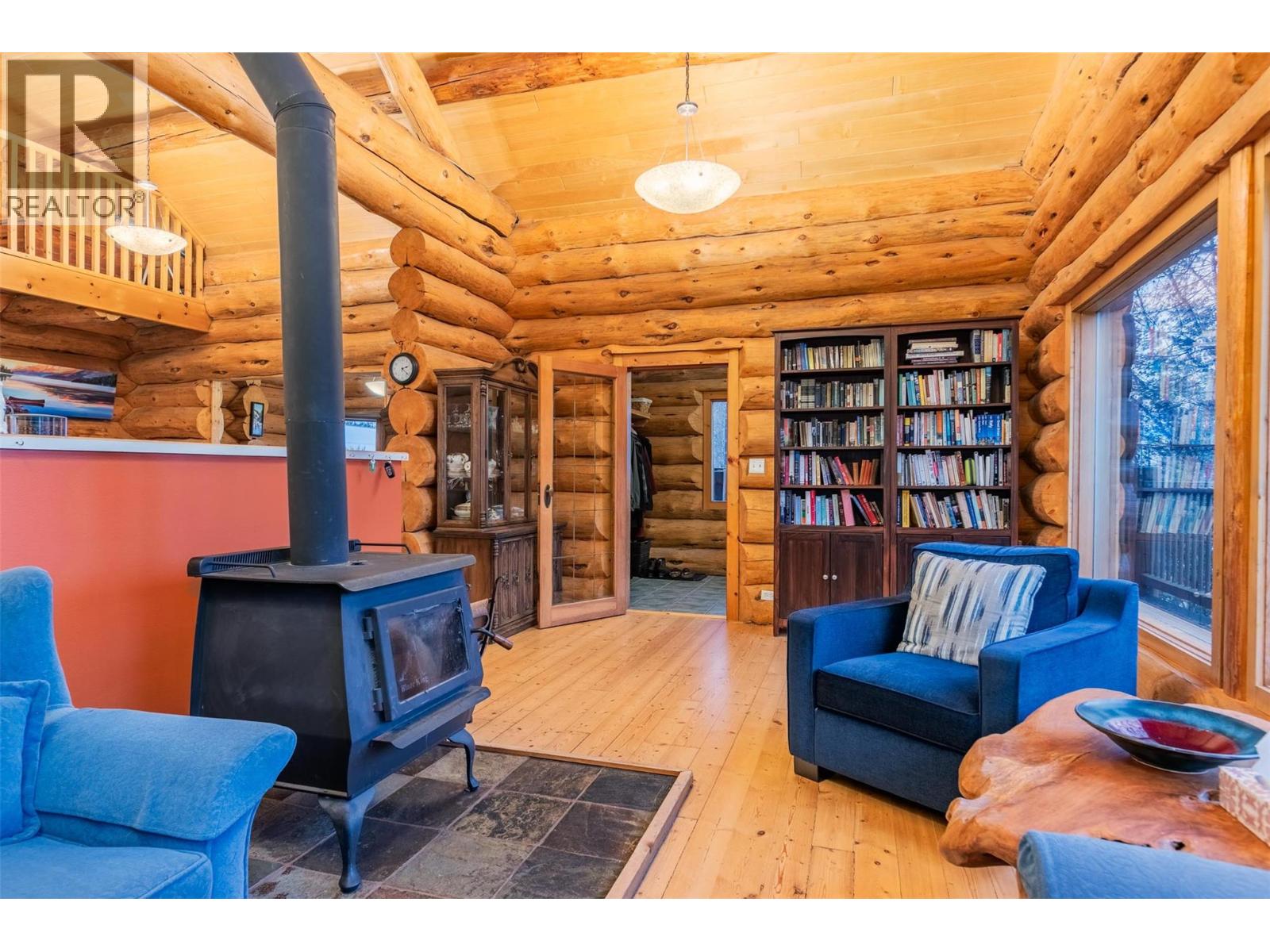 2266 Fifth Avenue, Rossland, British Columbia  V0G 1Y0 - Photo 13 - 10381336