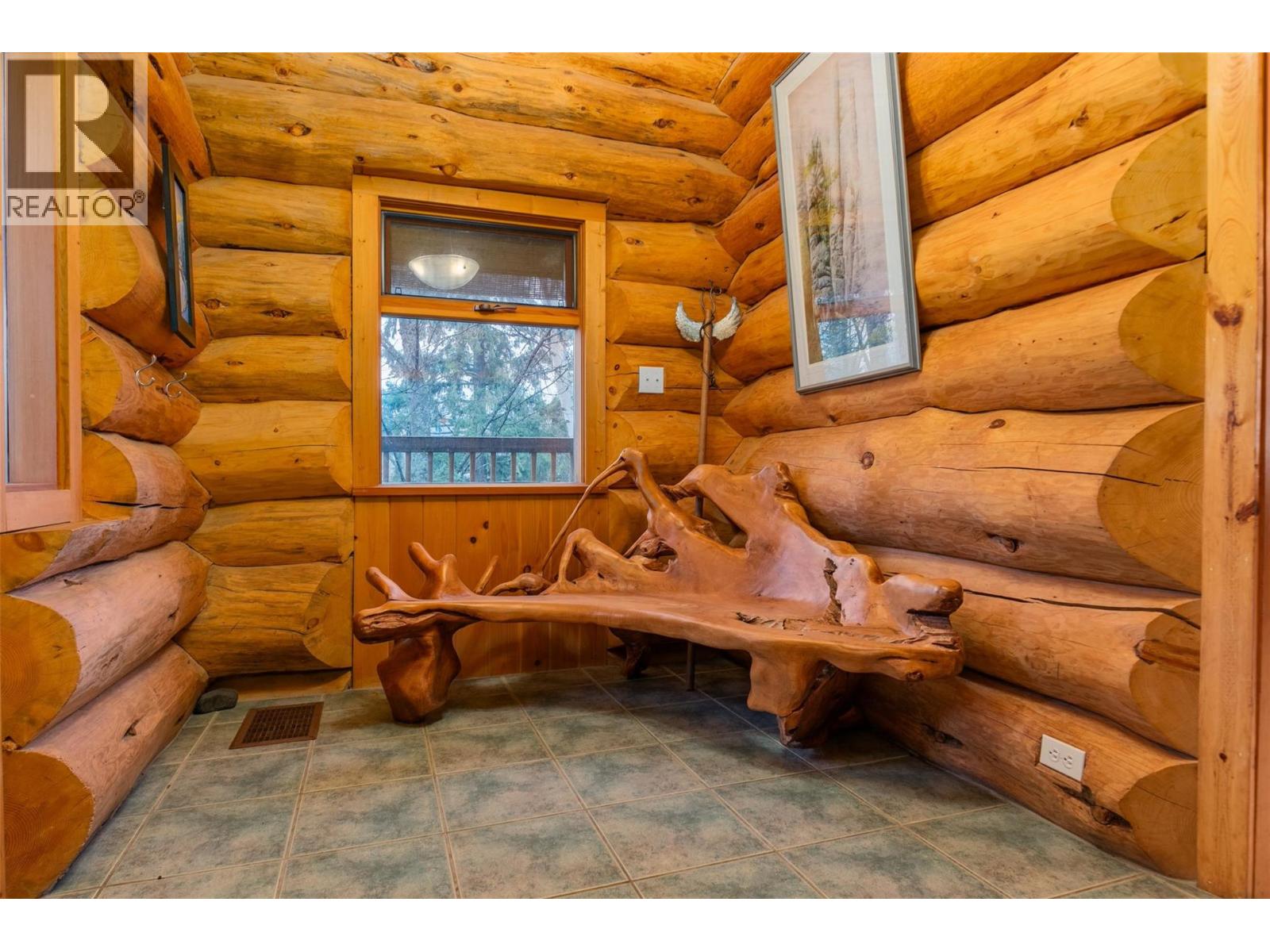 2266 Fifth Avenue, Rossland, British Columbia  V0G 1Y0 - Photo 17 - 10381336