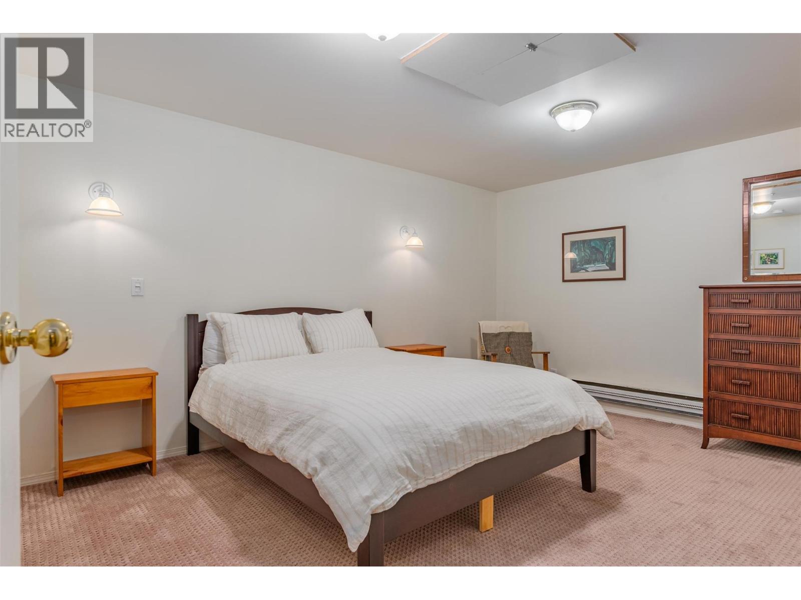 2266 Fifth Avenue, Rossland, British Columbia  V0G 1Y0 - Photo 38 - 10381336