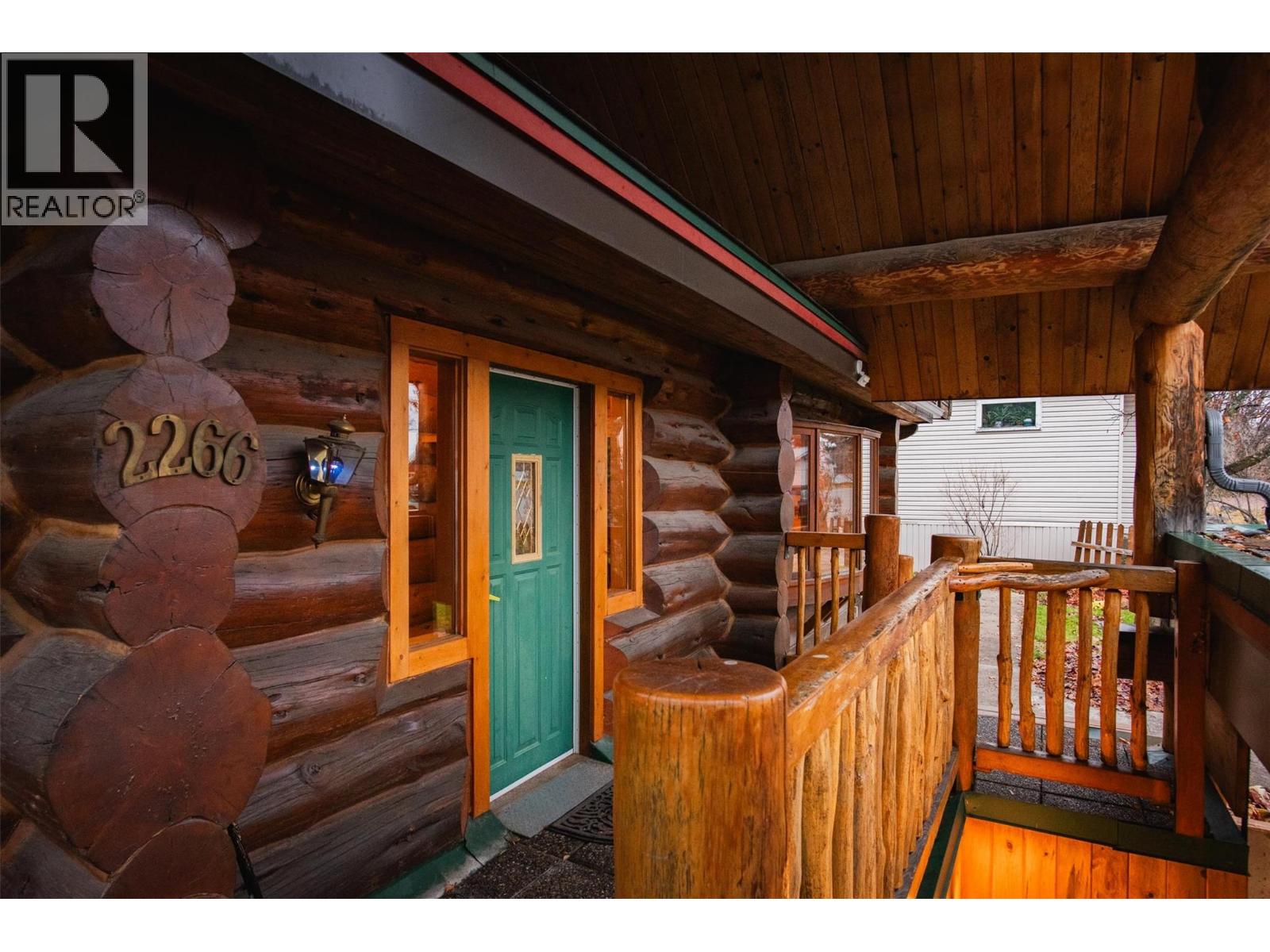 2266 Fifth Avenue, Rossland, British Columbia  V0G 1Y0 - Photo 57 - 10381336