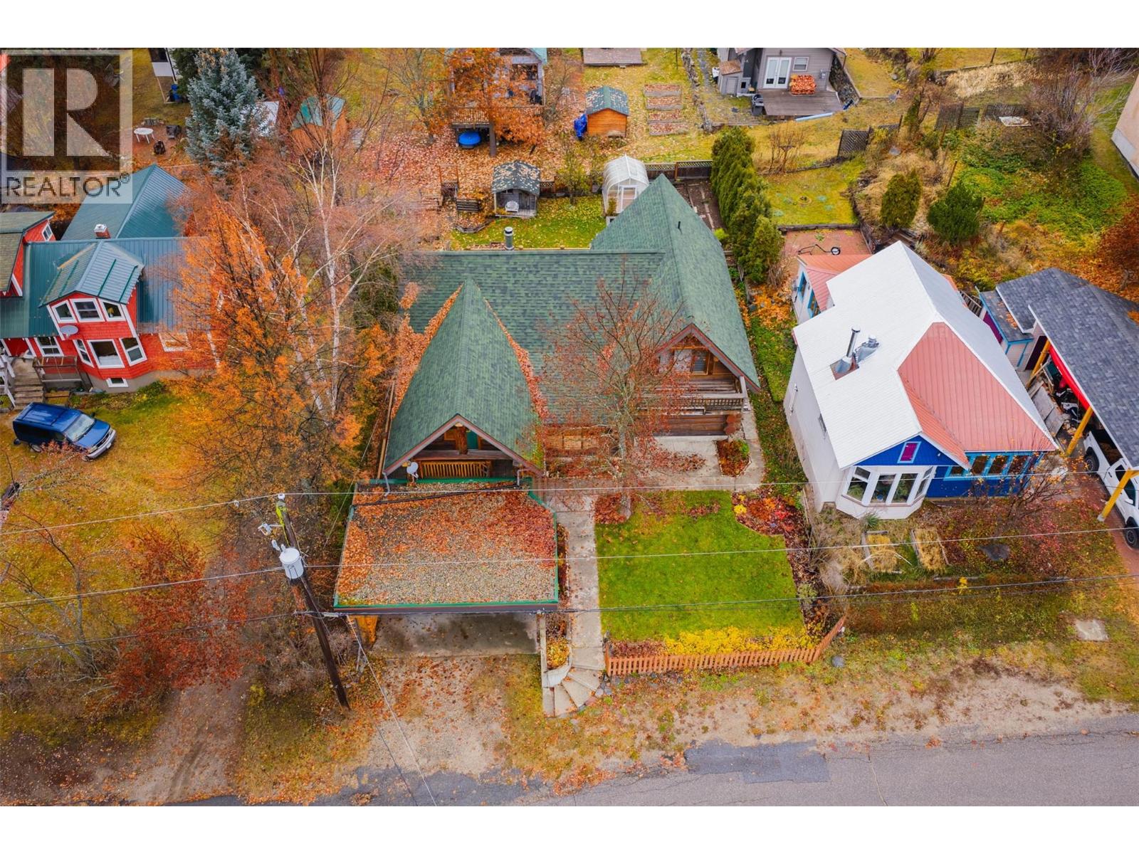 2266 Fifth Avenue, Rossland, British Columbia  V0G 1Y0 - Photo 71 - 10381336