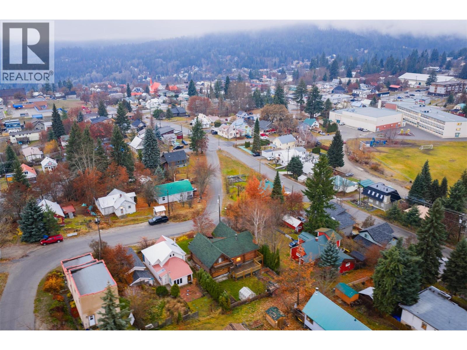 2266 Fifth Avenue, Rossland, British Columbia  V0G 1Y0 - Photo 75 - 10381336