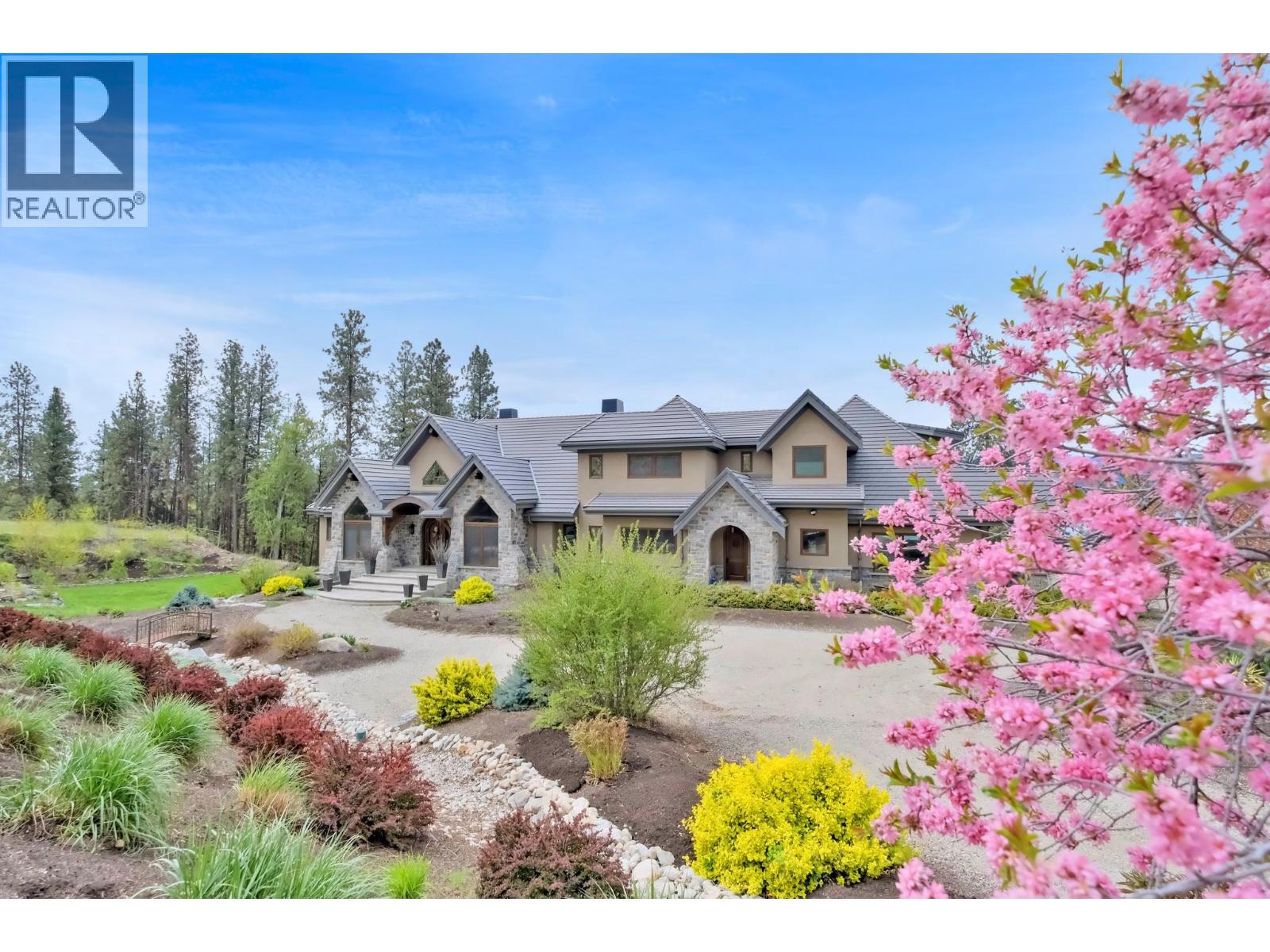 2119 Naramata Road, Naramata, British Columbia  V0H 1N1 - Photo 3 - 10378032