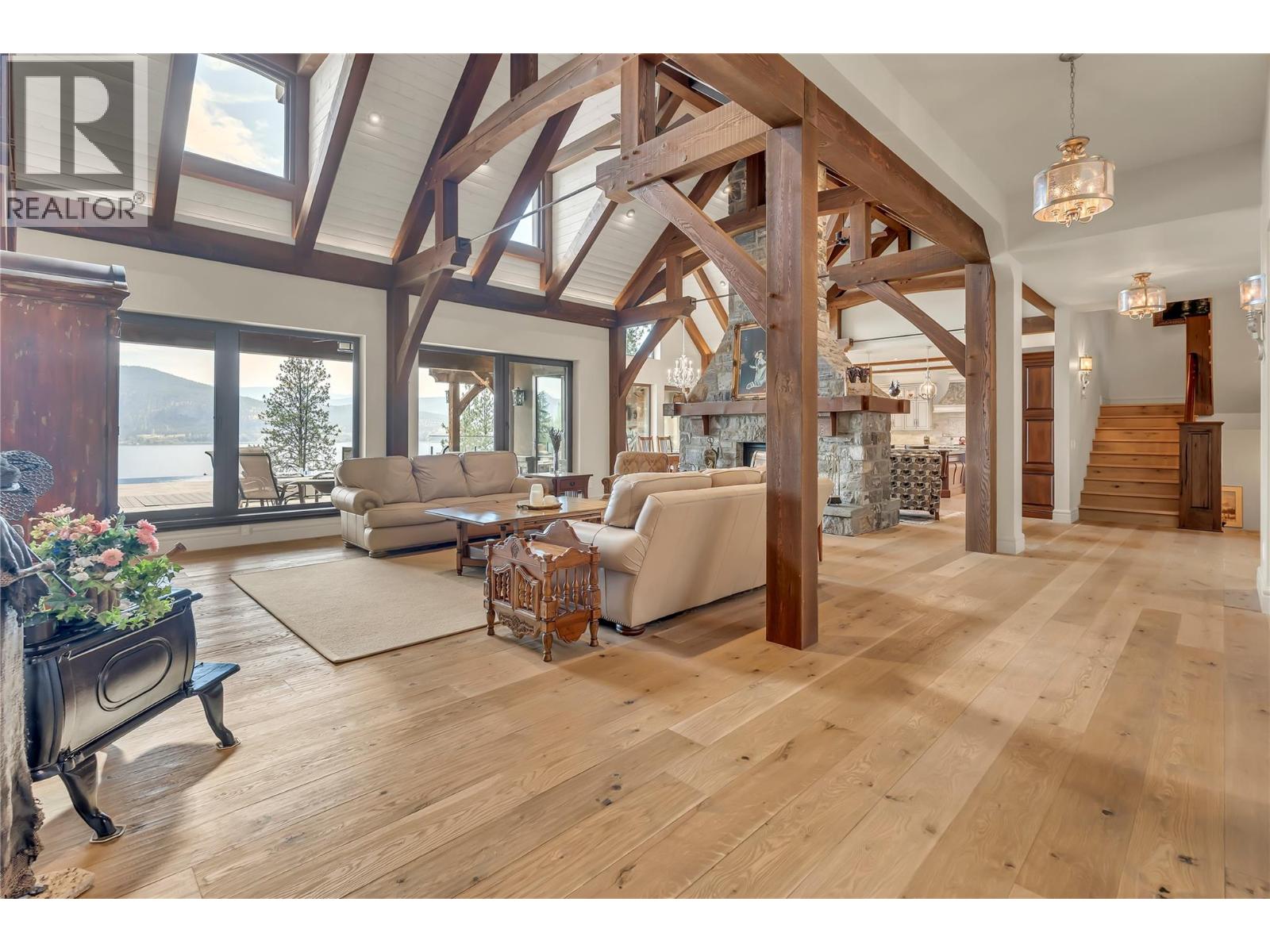 2119 Naramata Road, Naramata, British Columbia  V0H 1N1 - Photo 8 - 10378032