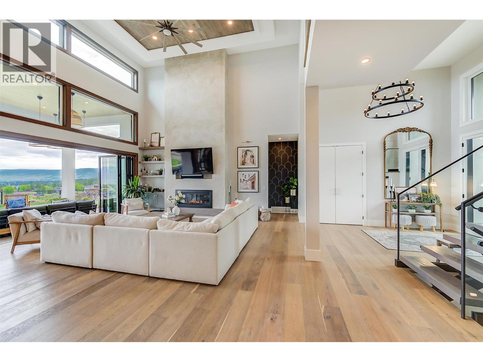 1612 Vincent Place, Kelowna, British Columbia  V1W 5N9 - Photo 16 - 10381438