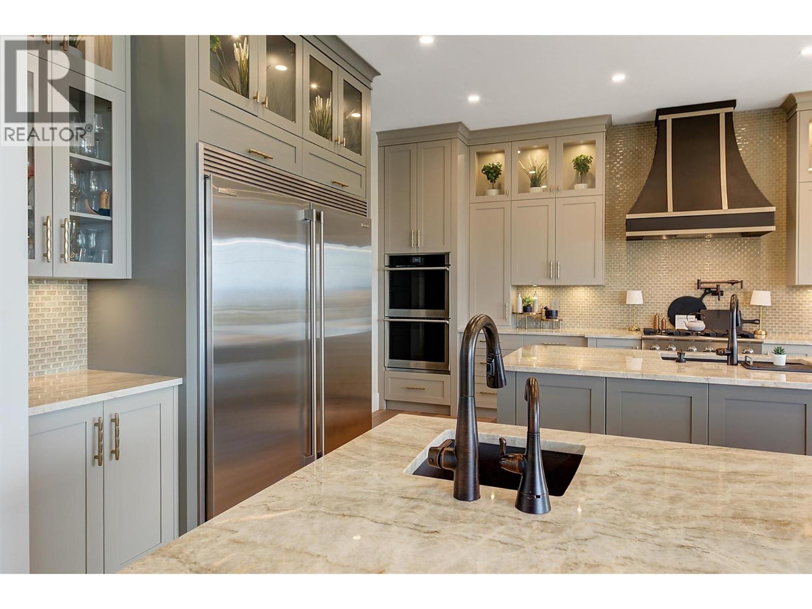 1612 Vincent Place, Kelowna, British Columbia  V1W 5N9 - Photo 21 - 10381438