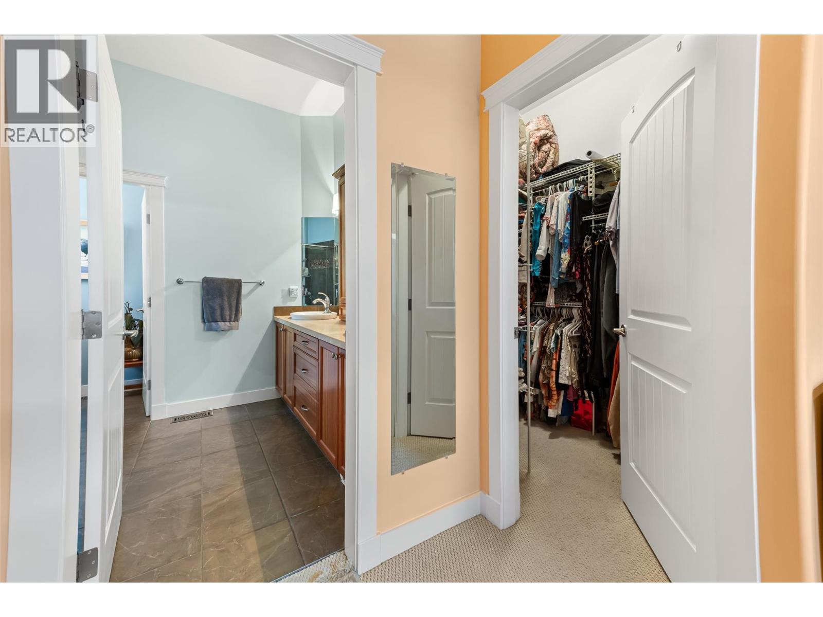 1576 Holden Road, Penticton, British Columbia  V2A 8M9 - Photo 12 - 10380496