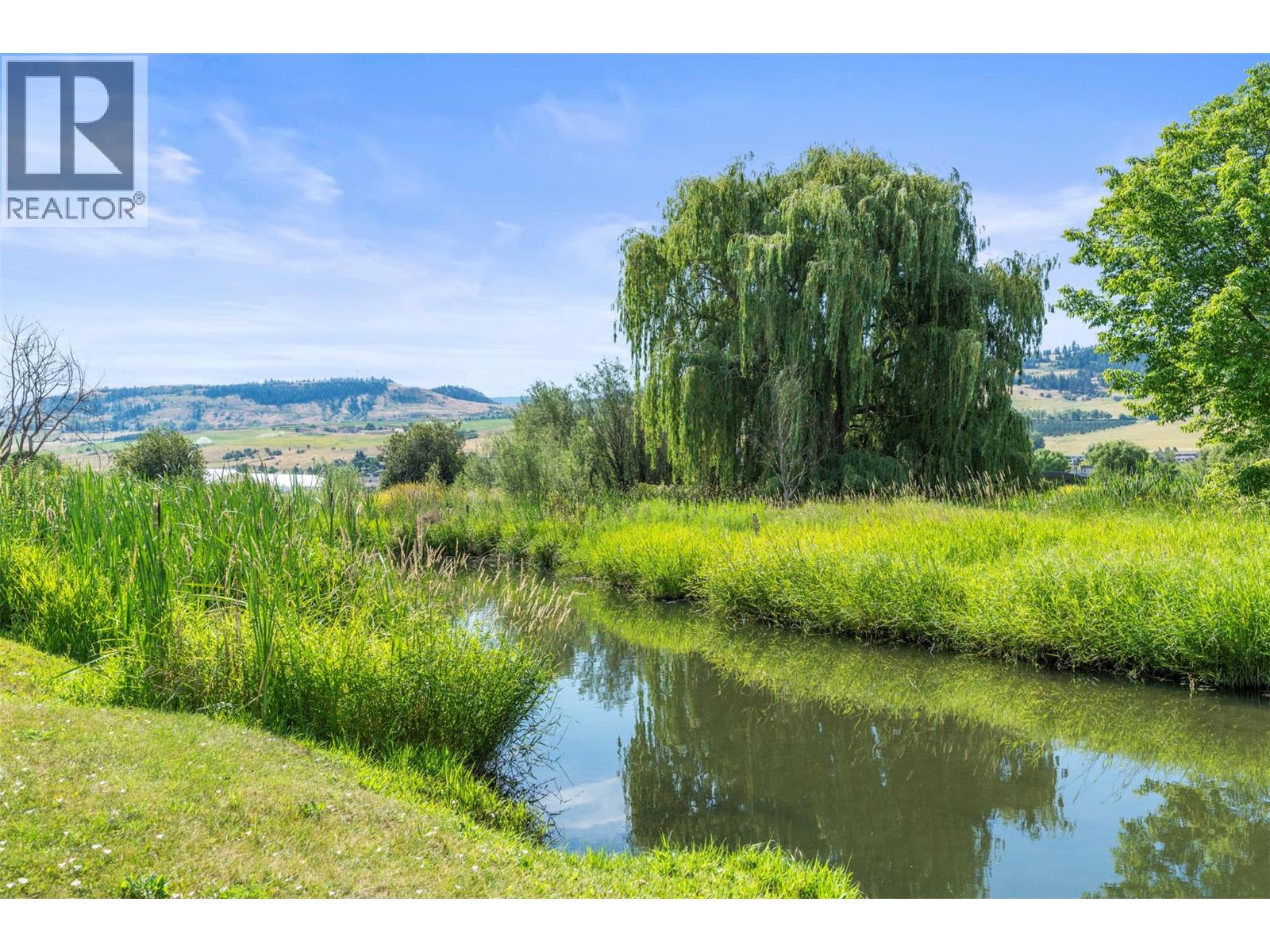 2727 Lakeshore Road Unit# 101, Vernon, British Columbia  V1H 1X5 - Photo 2 - 10380057