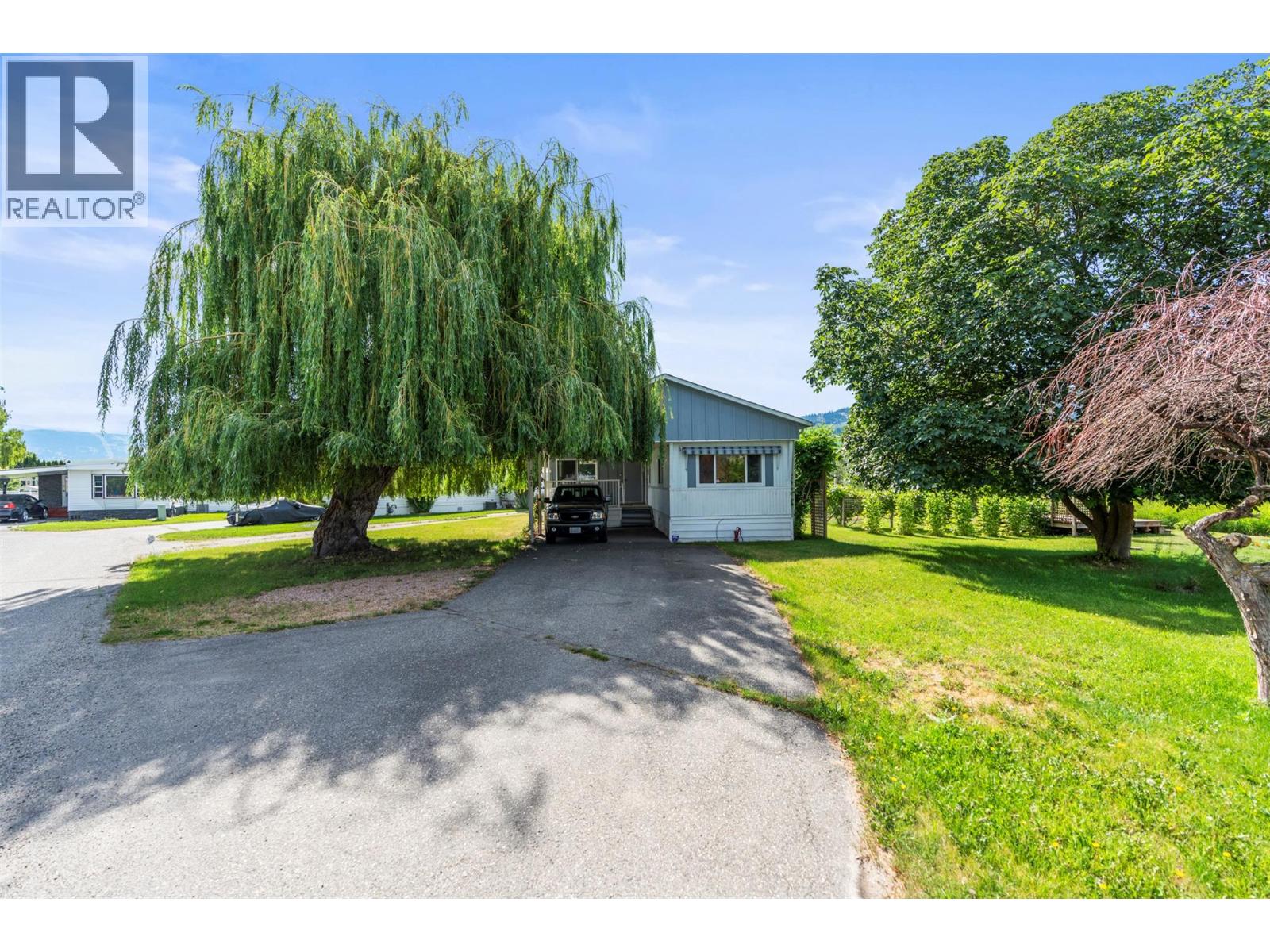 2727 Lakeshore Road Unit# 101, Vernon, British Columbia  V1H 1X5 - Photo 3 - 10380057