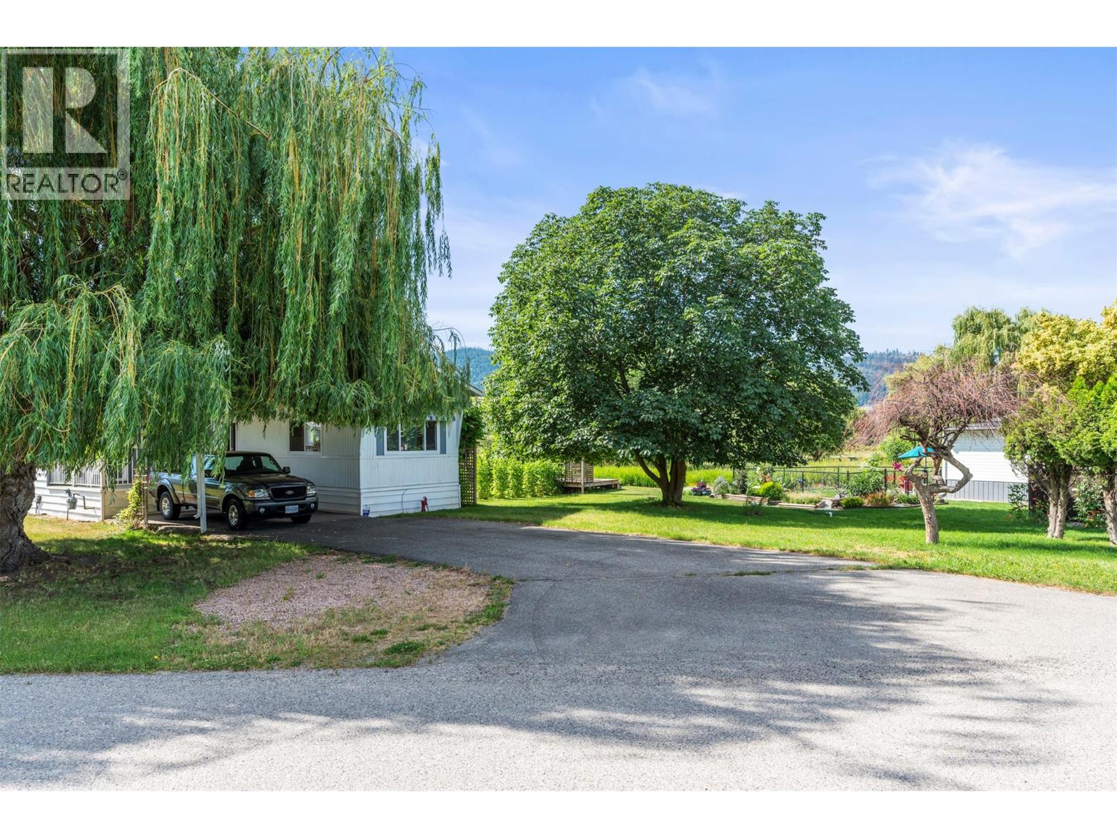 2727 Lakeshore Road Unit# 101, Vernon, British Columbia  V1H 1X5 - Photo 5 - 10380057