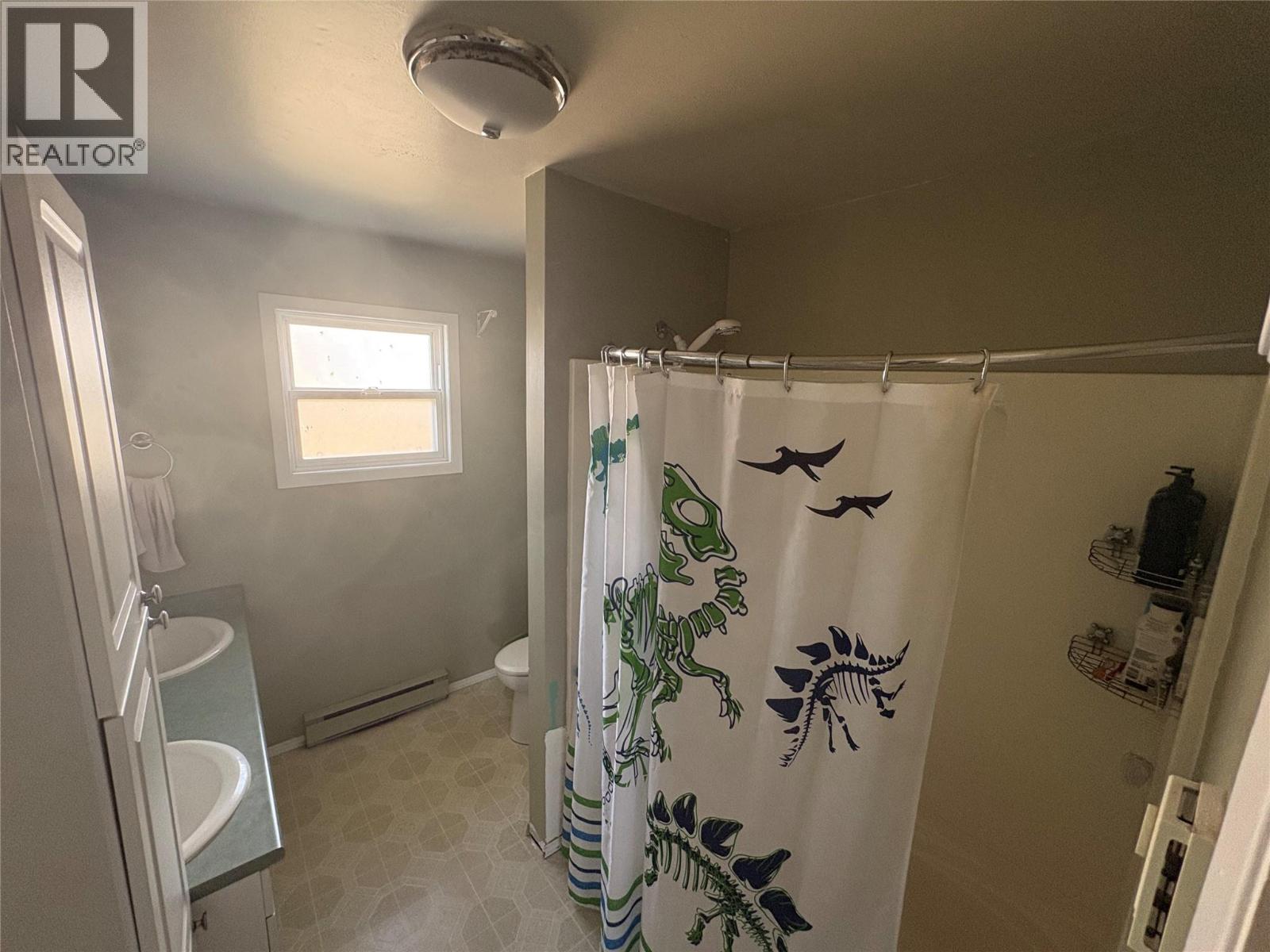 2270 Greenfield Avenue, Kamloops, British Columbia  V2B 4P3 - Photo 14 - 10381640