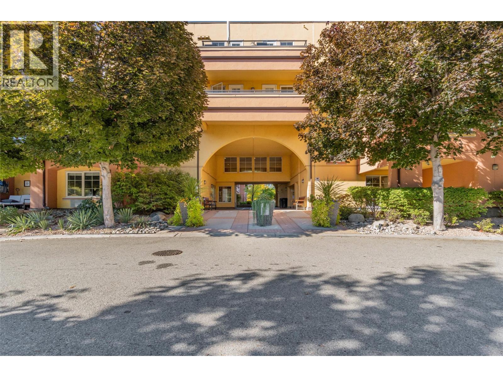 7600 Cottonwood Drive Unit# 308, Osoyoos, British Columbia  V0H 1V3 - Photo 1 - 10381464