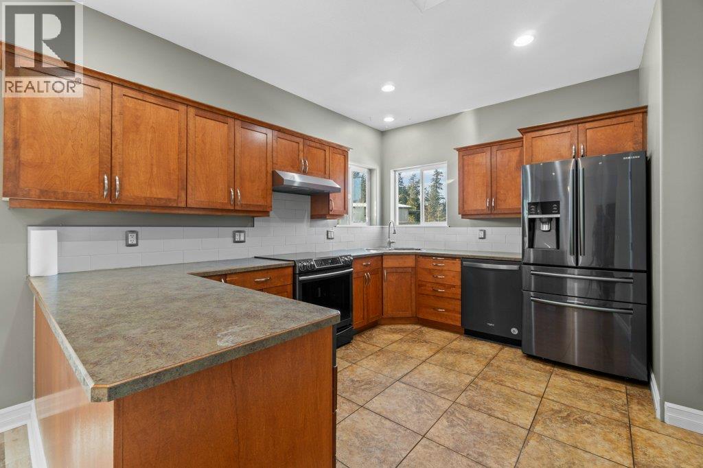 2860 15 Avenue Ne, Salmon Arm, British Columbia  V1E 2B6 - Photo 23 - 10381443