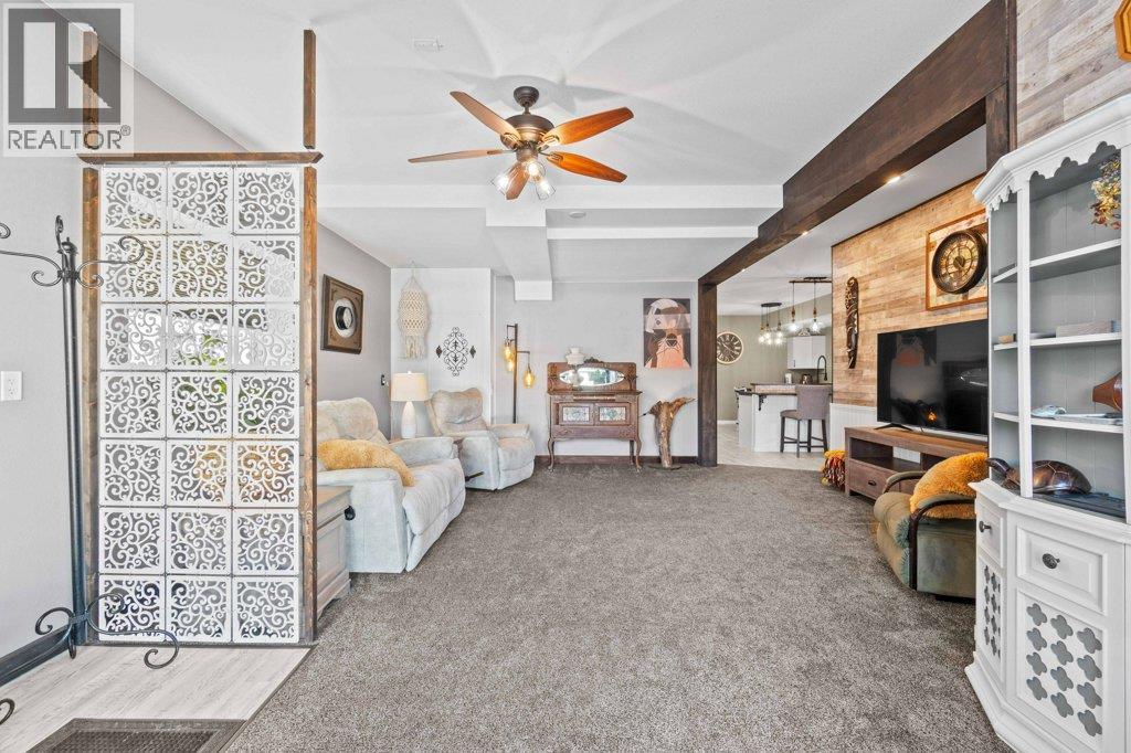 2860 15 Avenue Ne, Salmon Arm, British Columbia  V1E 2B6 - Photo 28 - 10381443