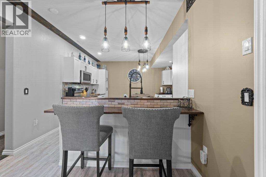 2860 15 Avenue Ne, Salmon Arm, British Columbia  V1E 2B6 - Photo 32 - 10381443