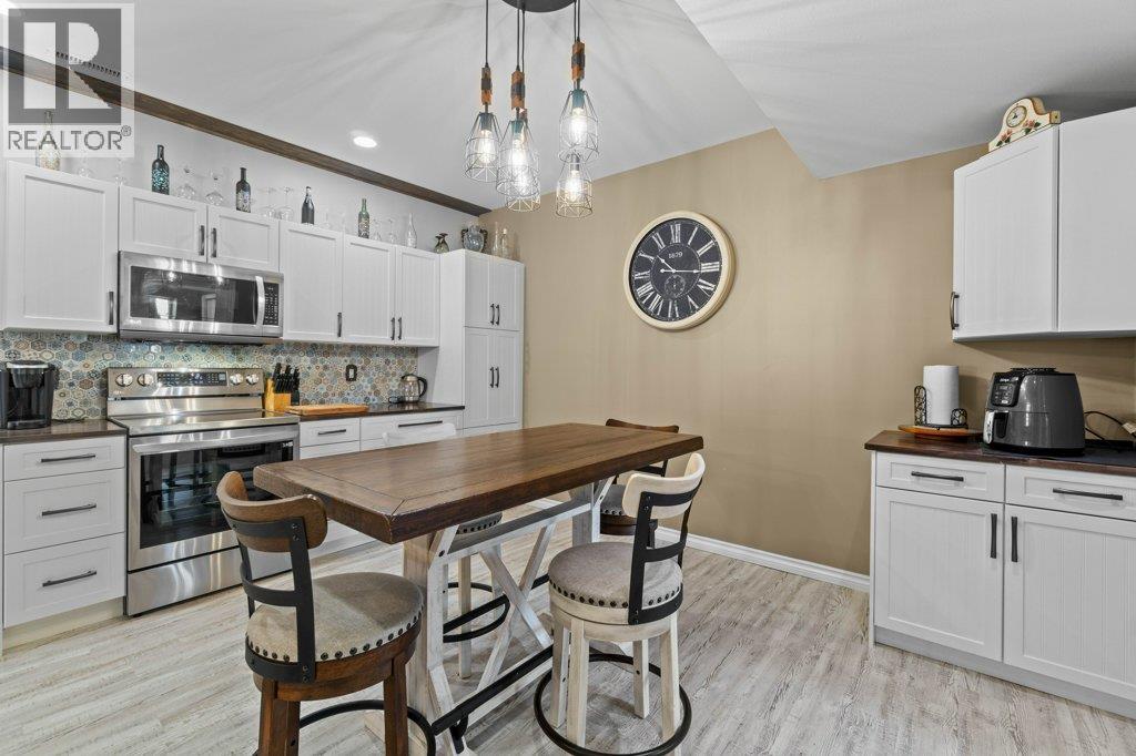 2860 15 Avenue Ne, Salmon Arm, British Columbia  V1E 2B6 - Photo 33 - 10381443