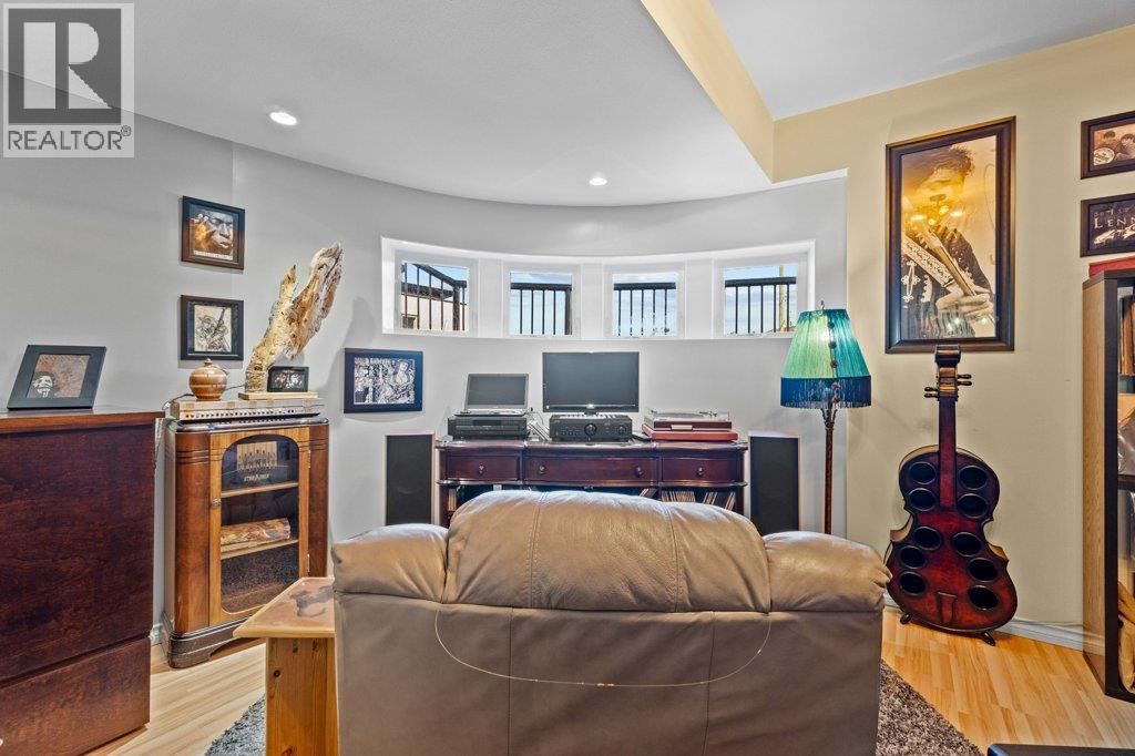 2860 15 Avenue Ne, Salmon Arm, British Columbia  V1E 2B6 - Photo 42 - 10381443