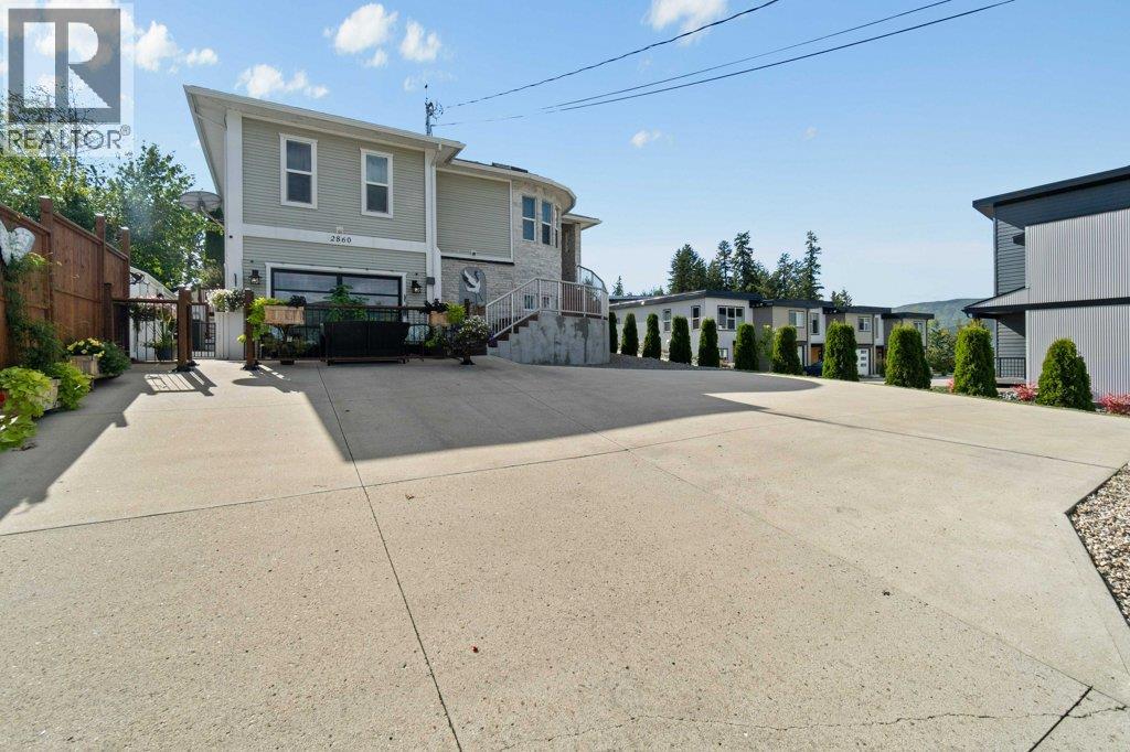 2860 15 Avenue Ne, Salmon Arm, British Columbia  V1E 2B6 - Photo 63 - 10381443