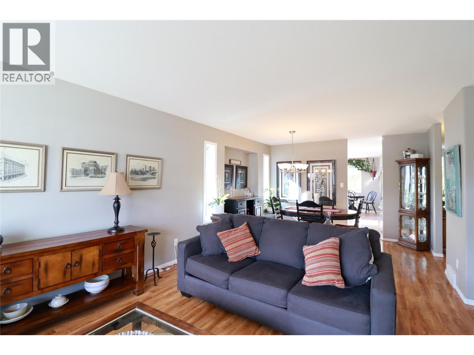 531 Red Wing Drive, Penticton, British Columbia  V2A 8N7 - Photo 2 - 10381369