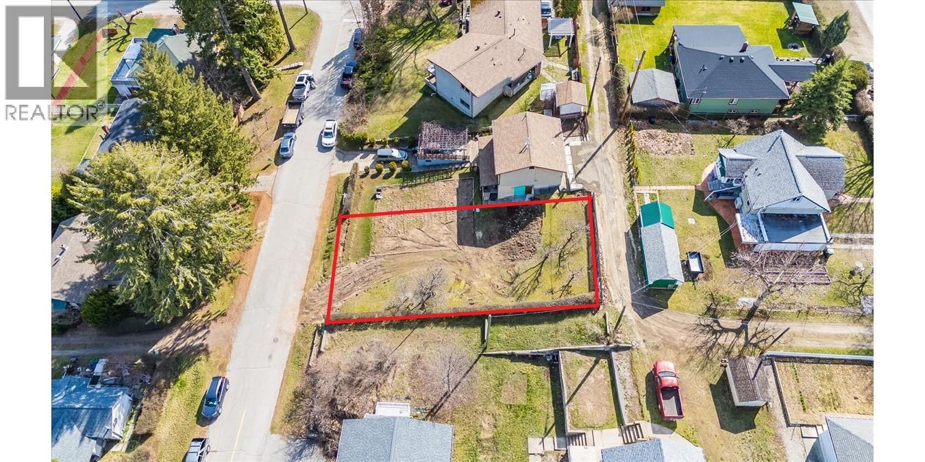 Lot 1 6th Avenue, Castlegar, British Columbia  V1N 2C6 - Photo 5 - 10381273