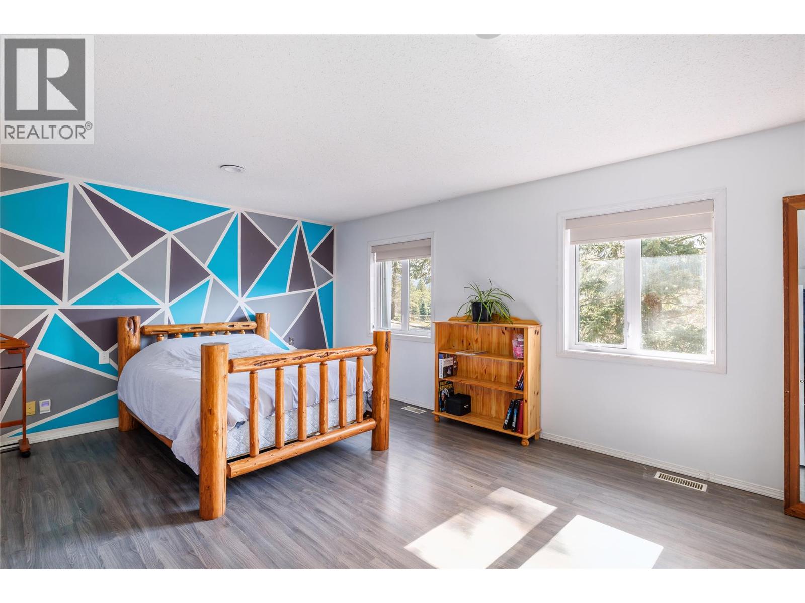 7992 Falcon Ridge Crescent, Kelowna, British Columbia  V1P 1J2 - Photo 12 - 10381130