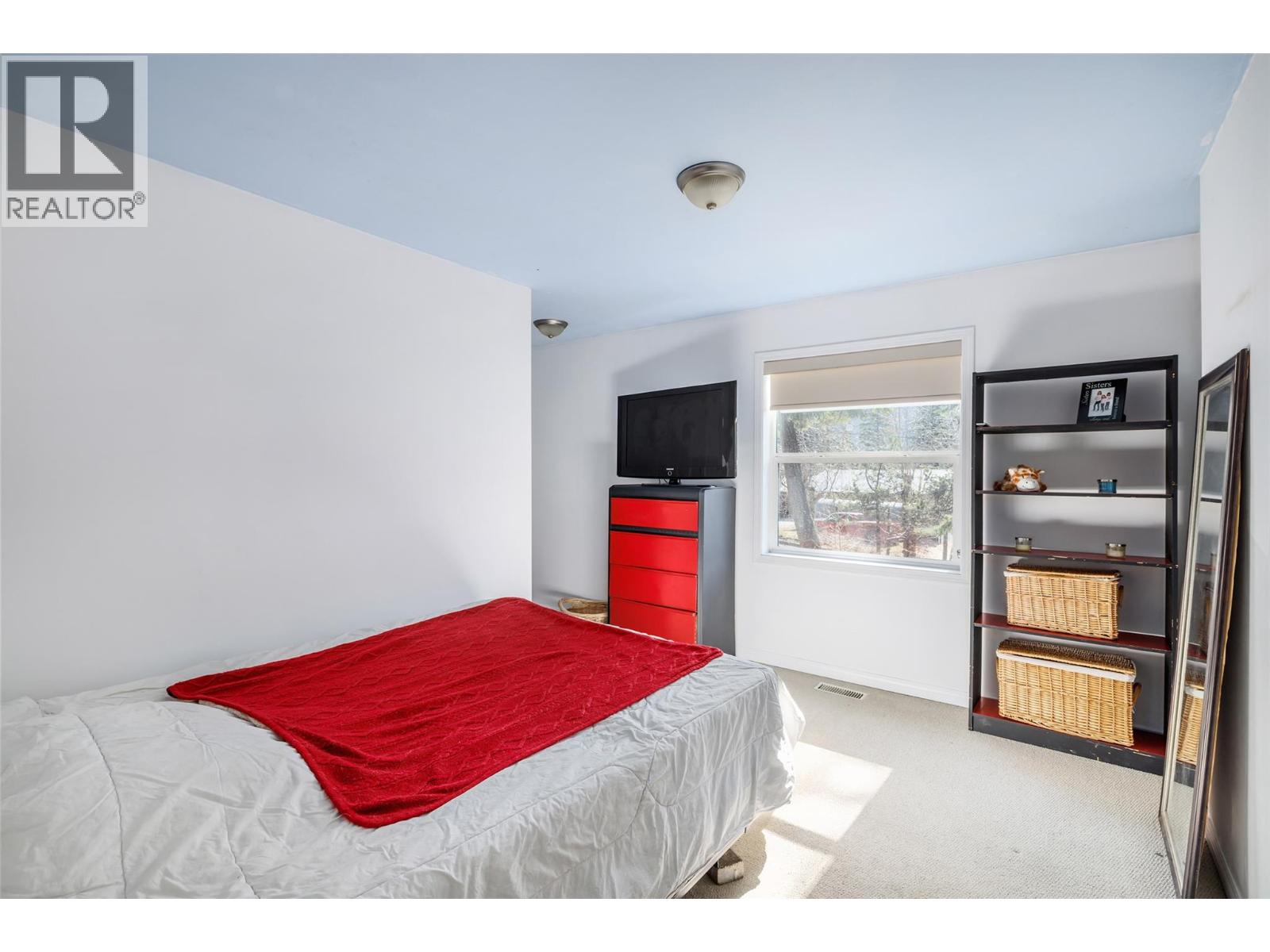 7992 Falcon Ridge Crescent, Kelowna, British Columbia  V1P 1J2 - Photo 15 - 10381130