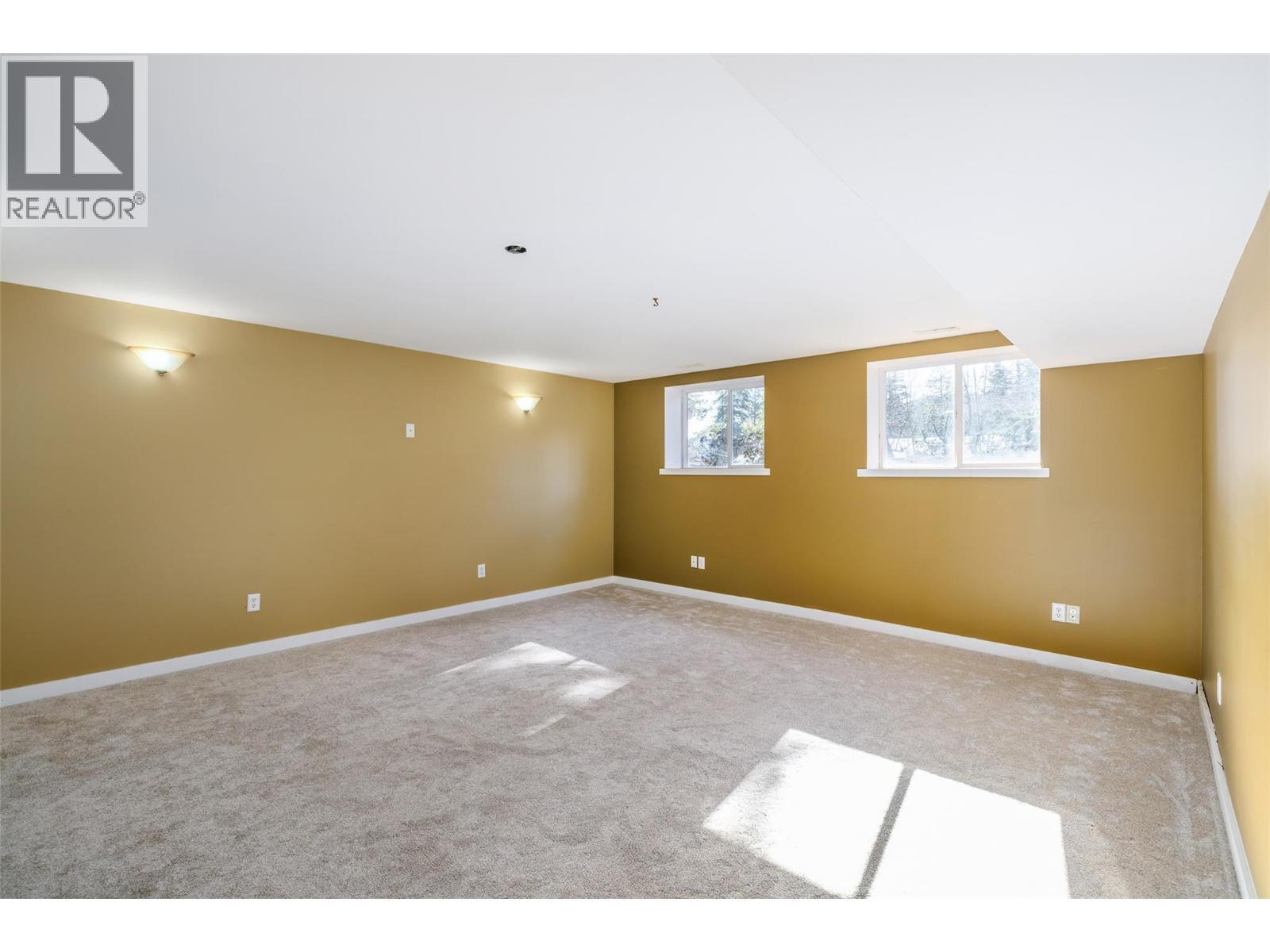 7992 Falcon Ridge Crescent, Kelowna, British Columbia  V1P 1J2 - Photo 19 - 10381130