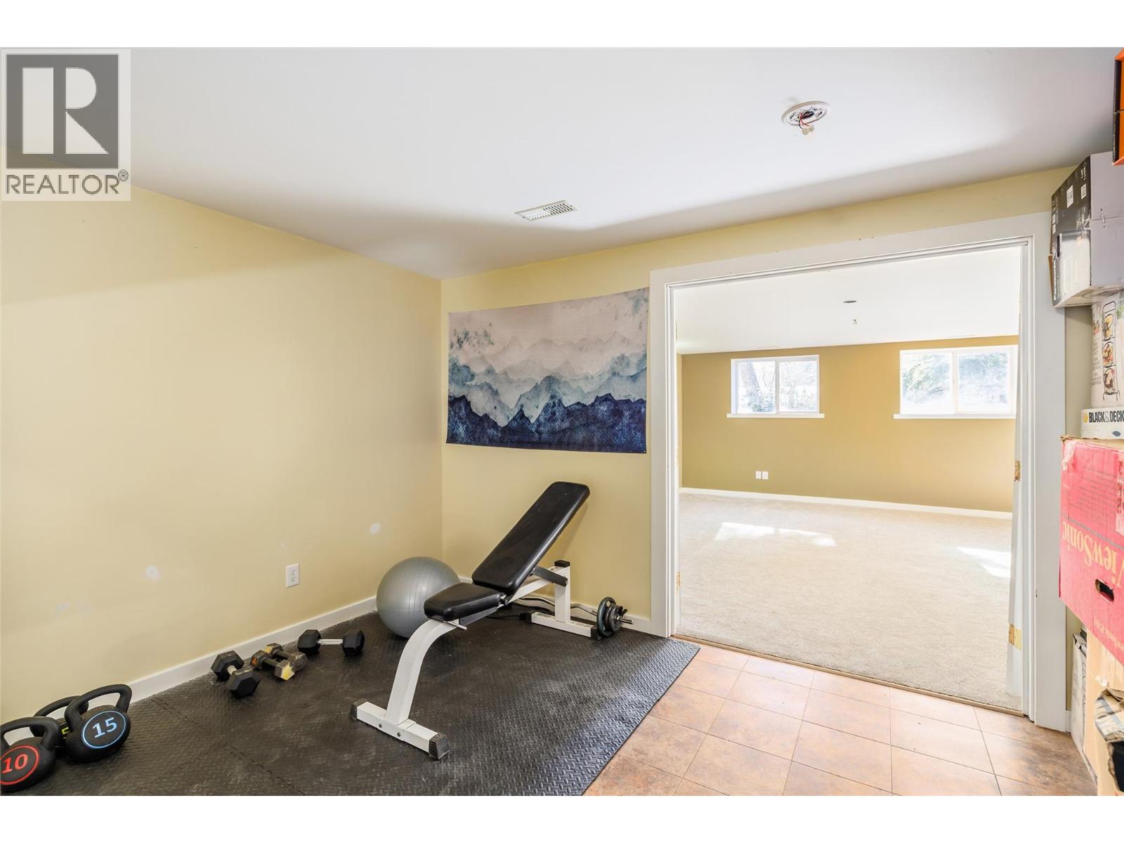 7992 Falcon Ridge Crescent, Kelowna, British Columbia  V1P 1J2 - Photo 28 - 10381130