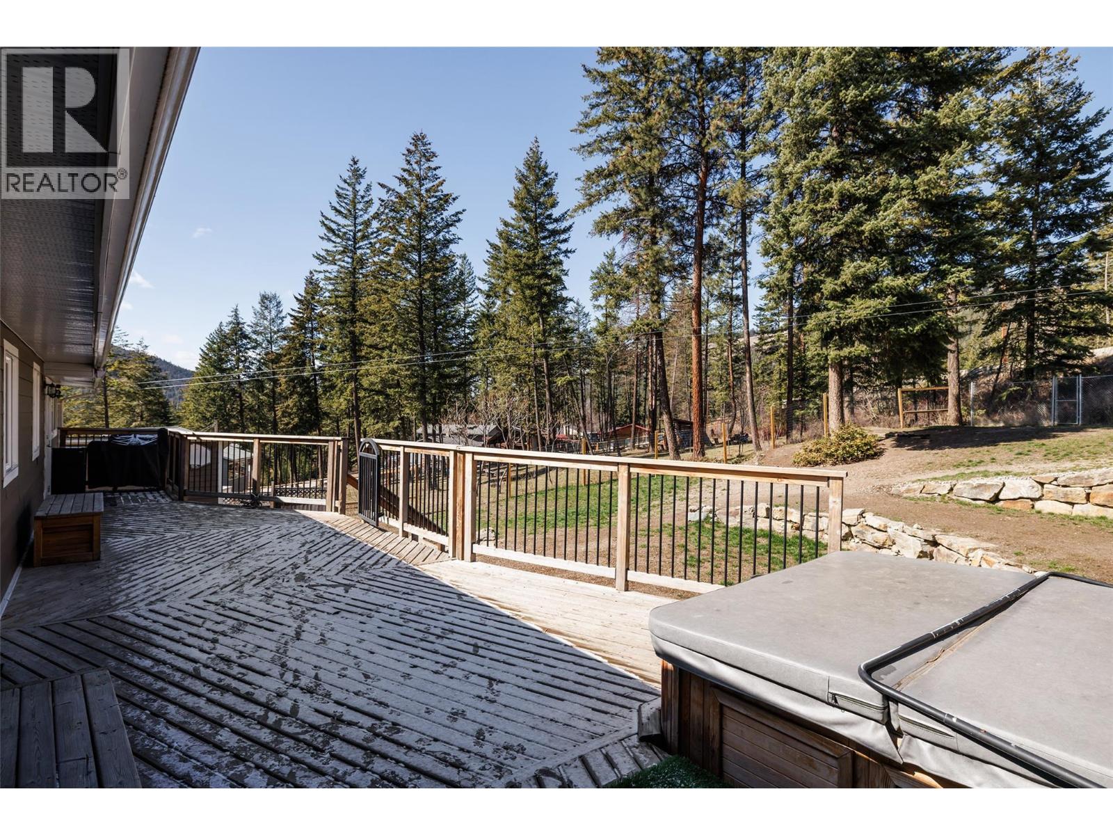 7992 Falcon Ridge Crescent, Kelowna, British Columbia  V1P 1J2 - Photo 41 - 10381130